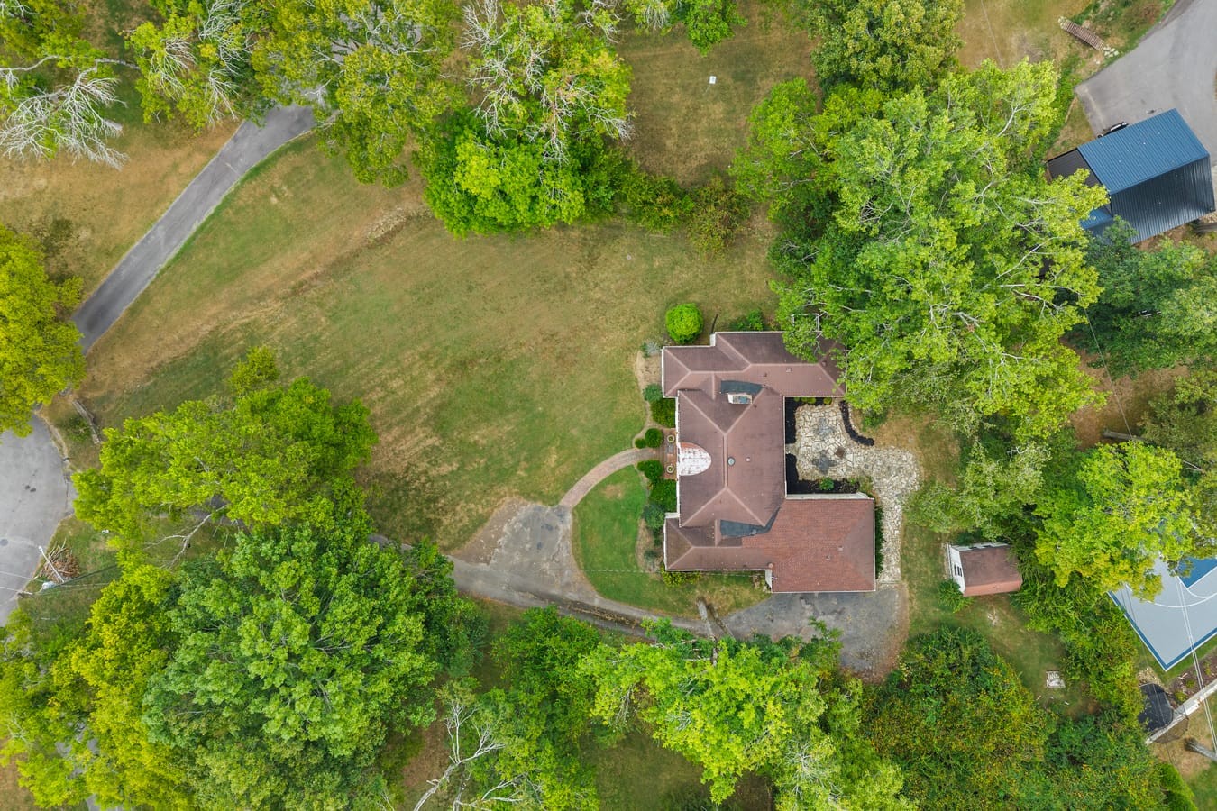 500 Torrington Ct, Nashville, TN 37205