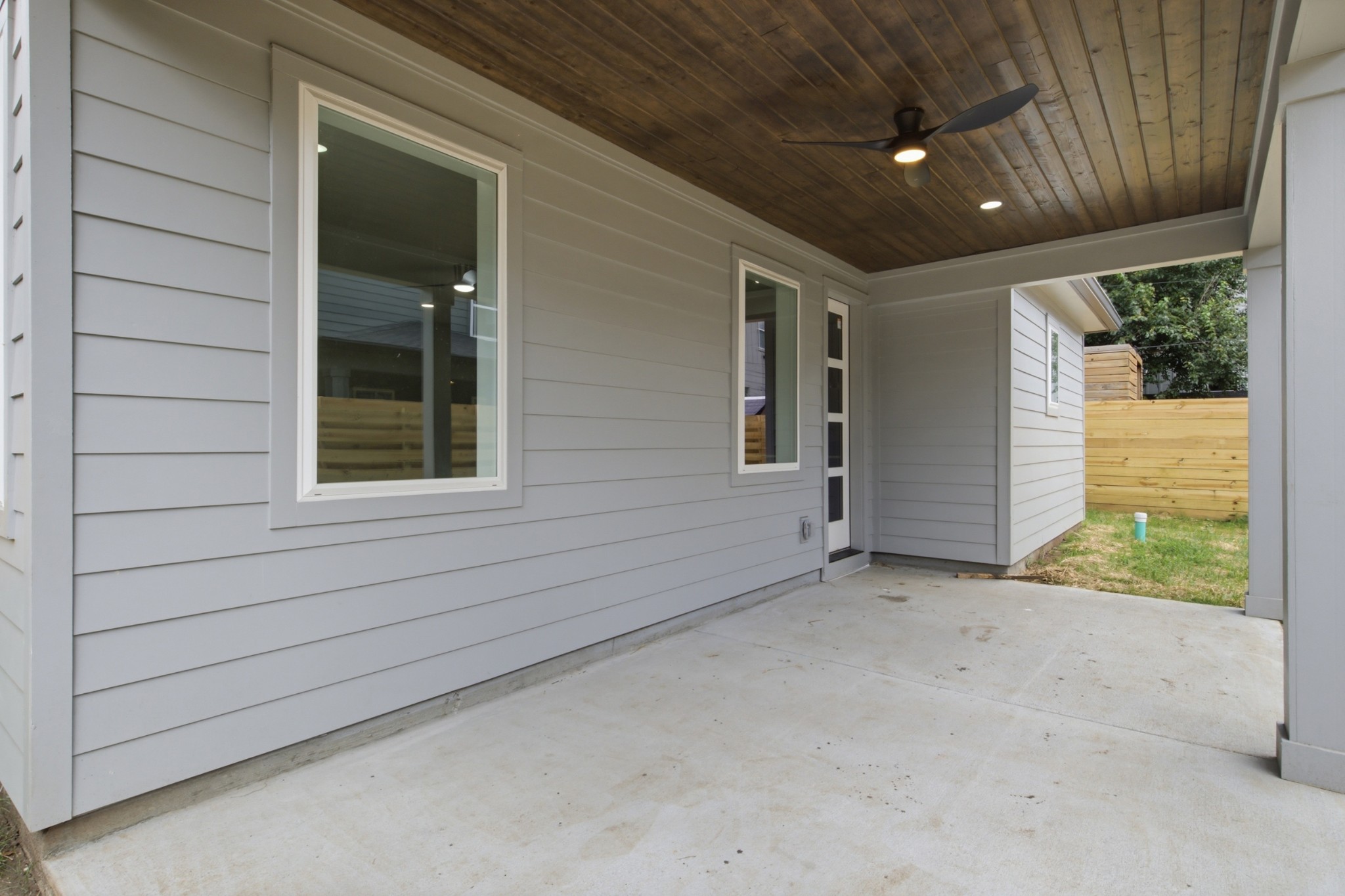 1831 10th Ave N, Nashville, TN 37208