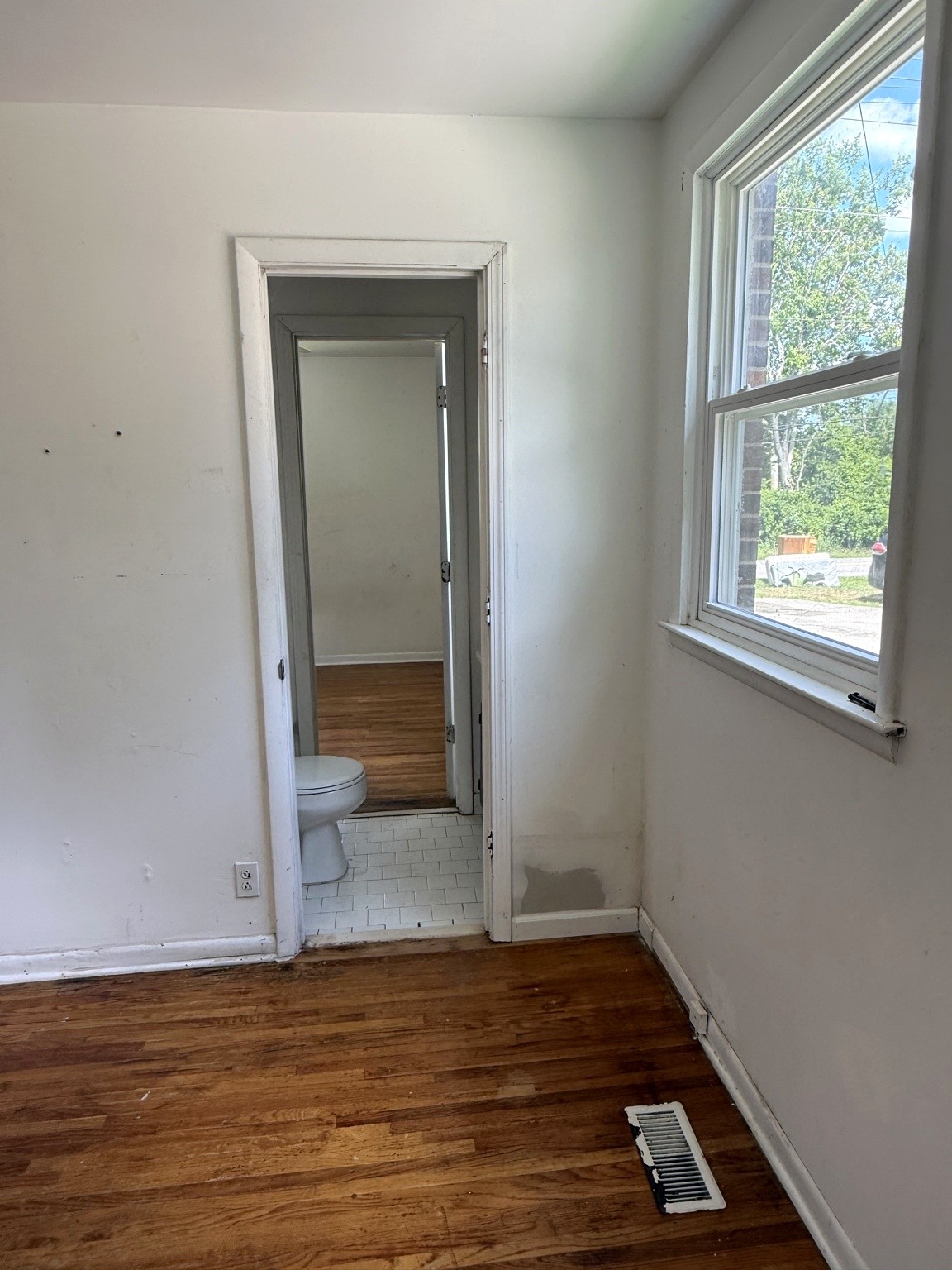 4045 Buena Vista Pike, Nashville, TN 37218