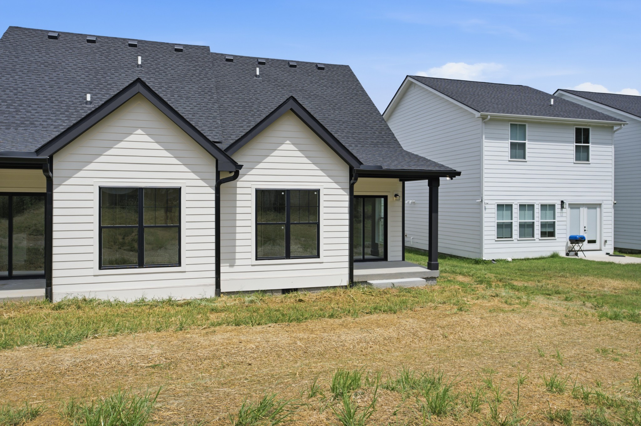 711 Demoss St #A, Gallatin, TN 37066