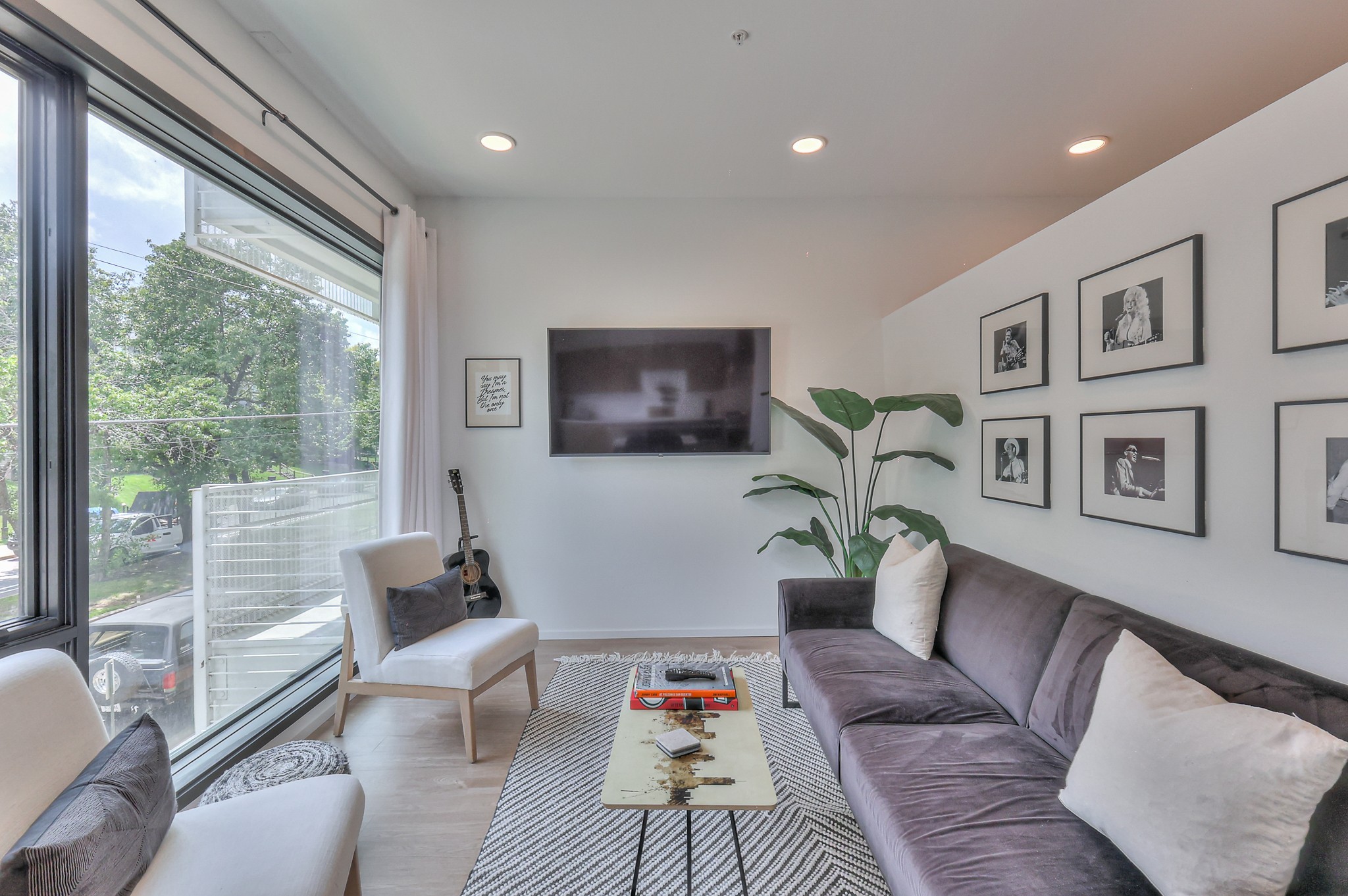 920 South St #205, Nashville, TN 37203