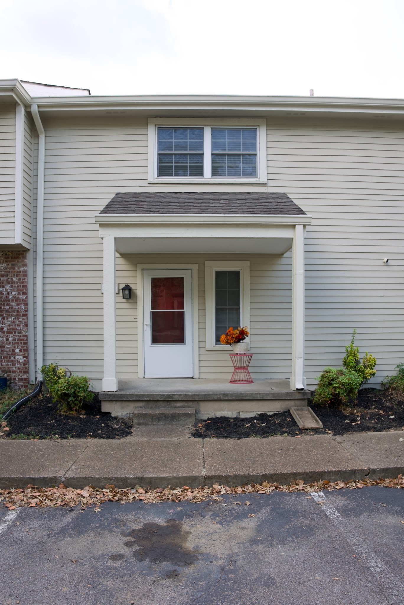 689 Longhunter Ct, Nashville, TN 37217