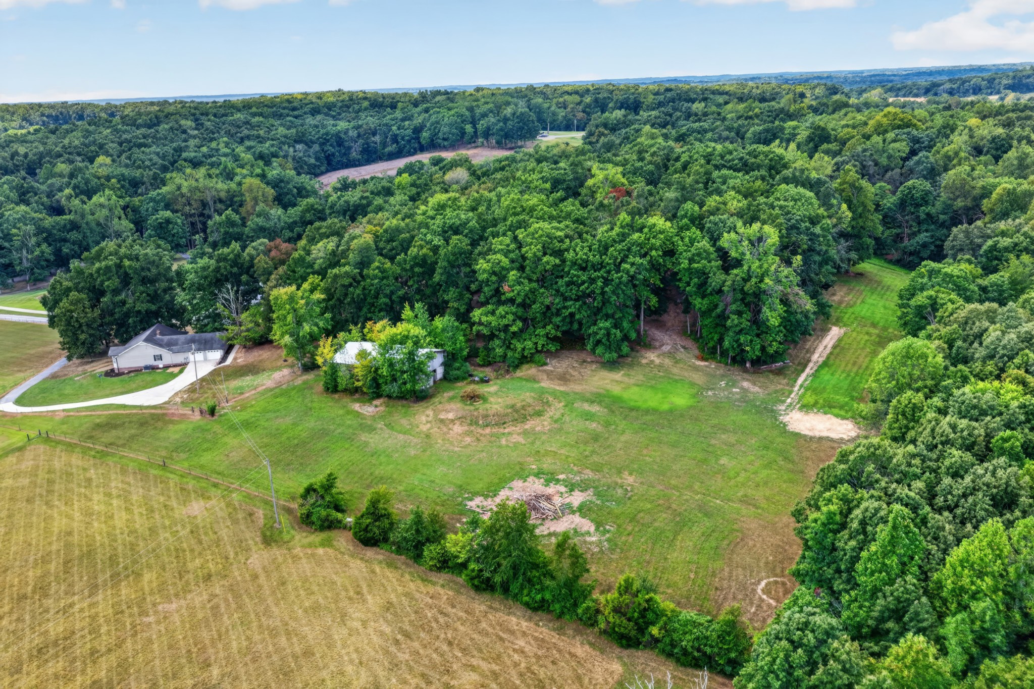 114 Tom Beasley Rd, Westmoreland, TN 37186