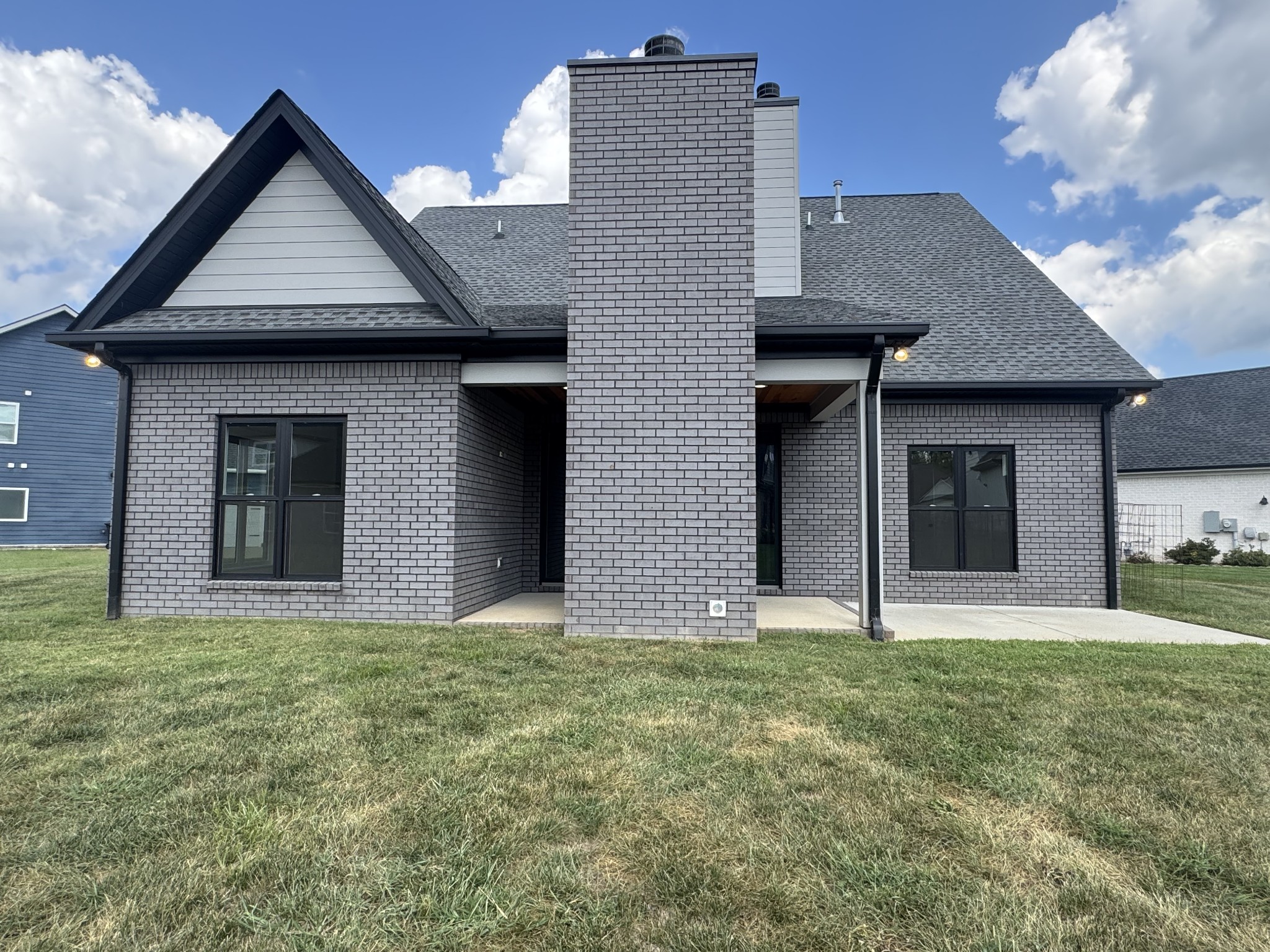 5716 Mullendore Ct, Murfreesboro, TN 37127