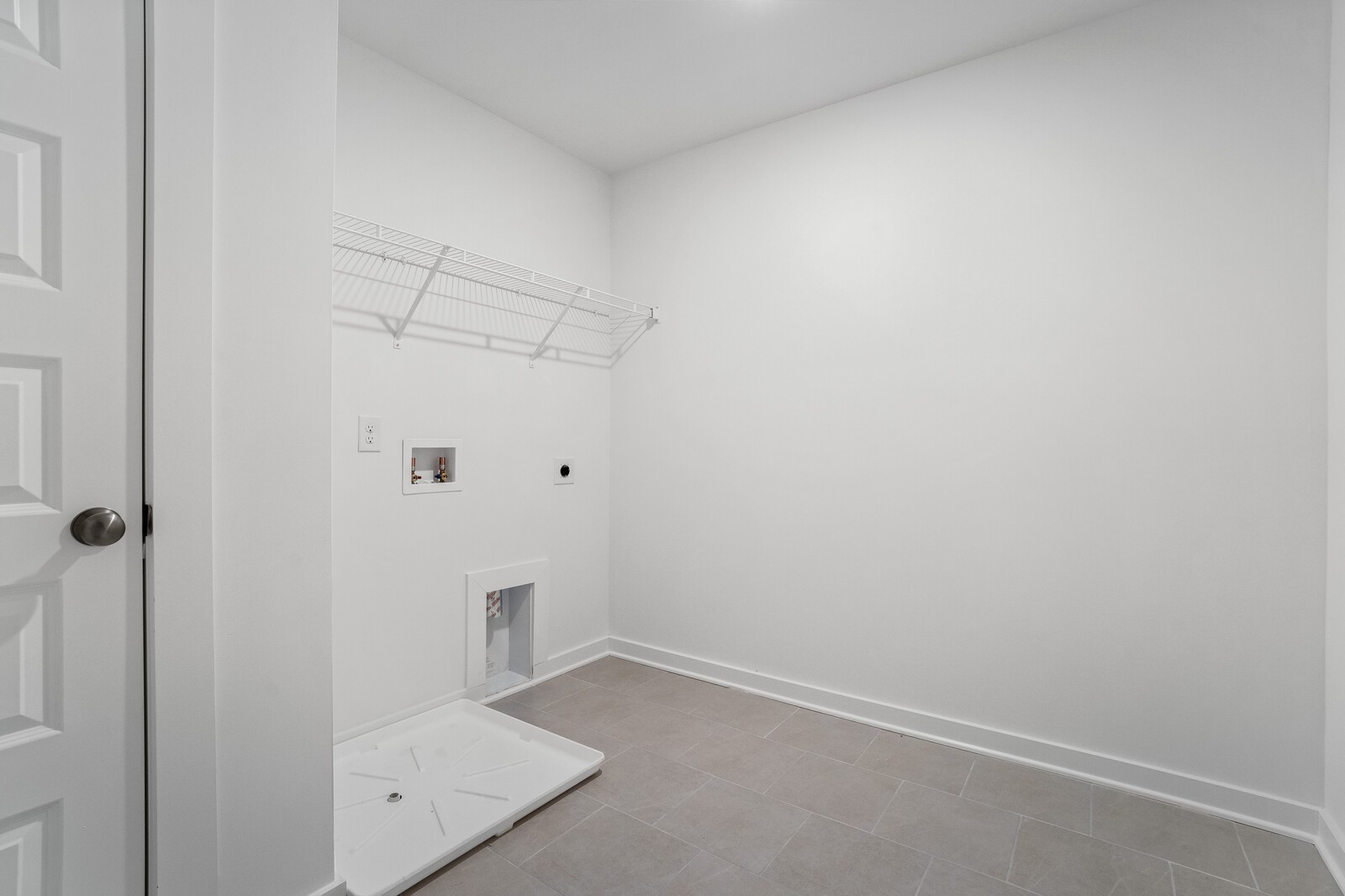 2155 Boger Dr, White House, TN 37188