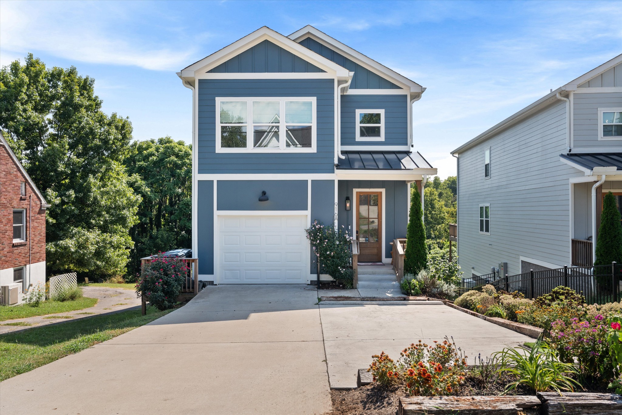 916A Crescent Hill Rd, Nashville, TN 37206