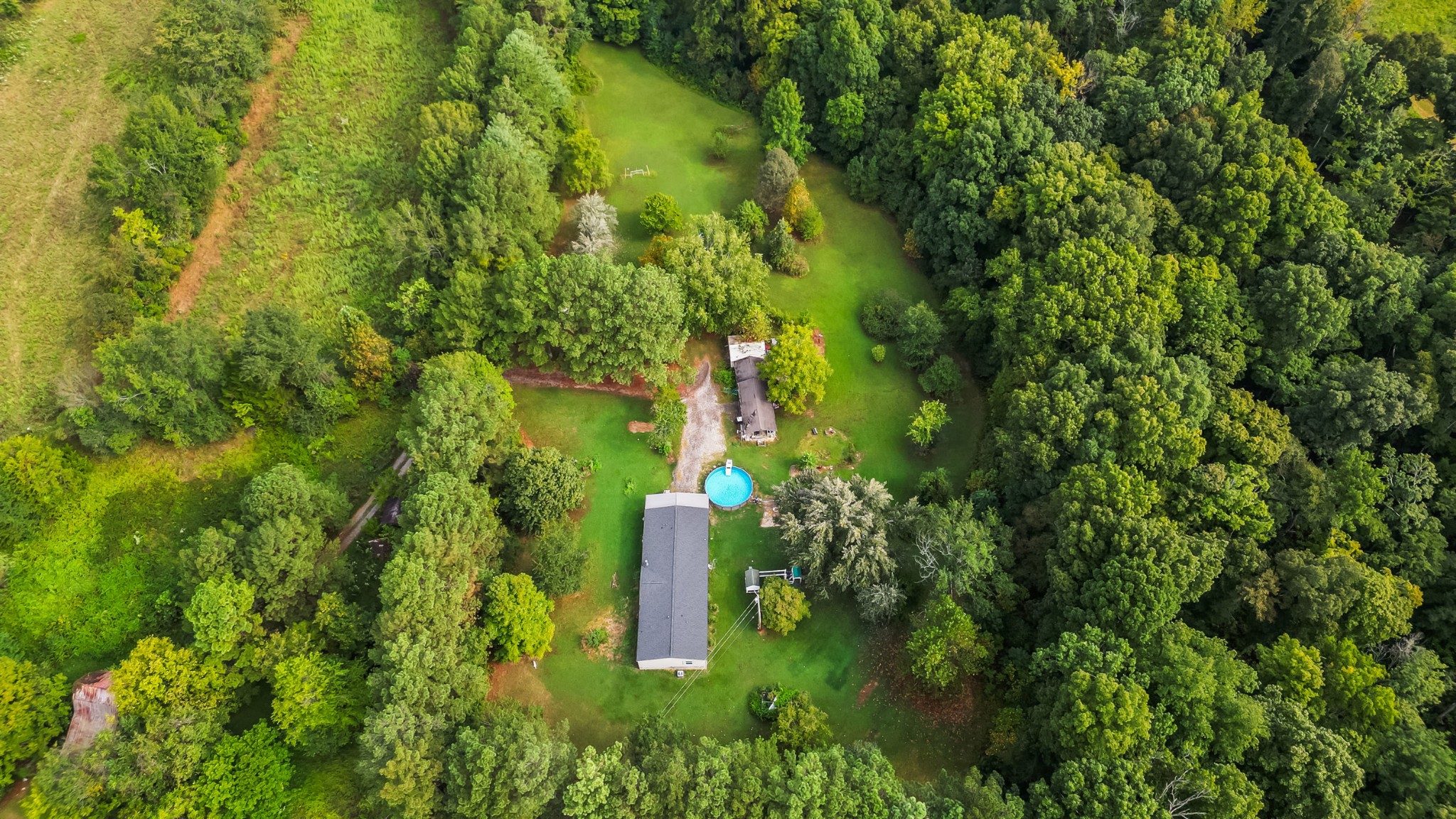1320 Old Clarksville Pike, Pleasant View, TN 37146