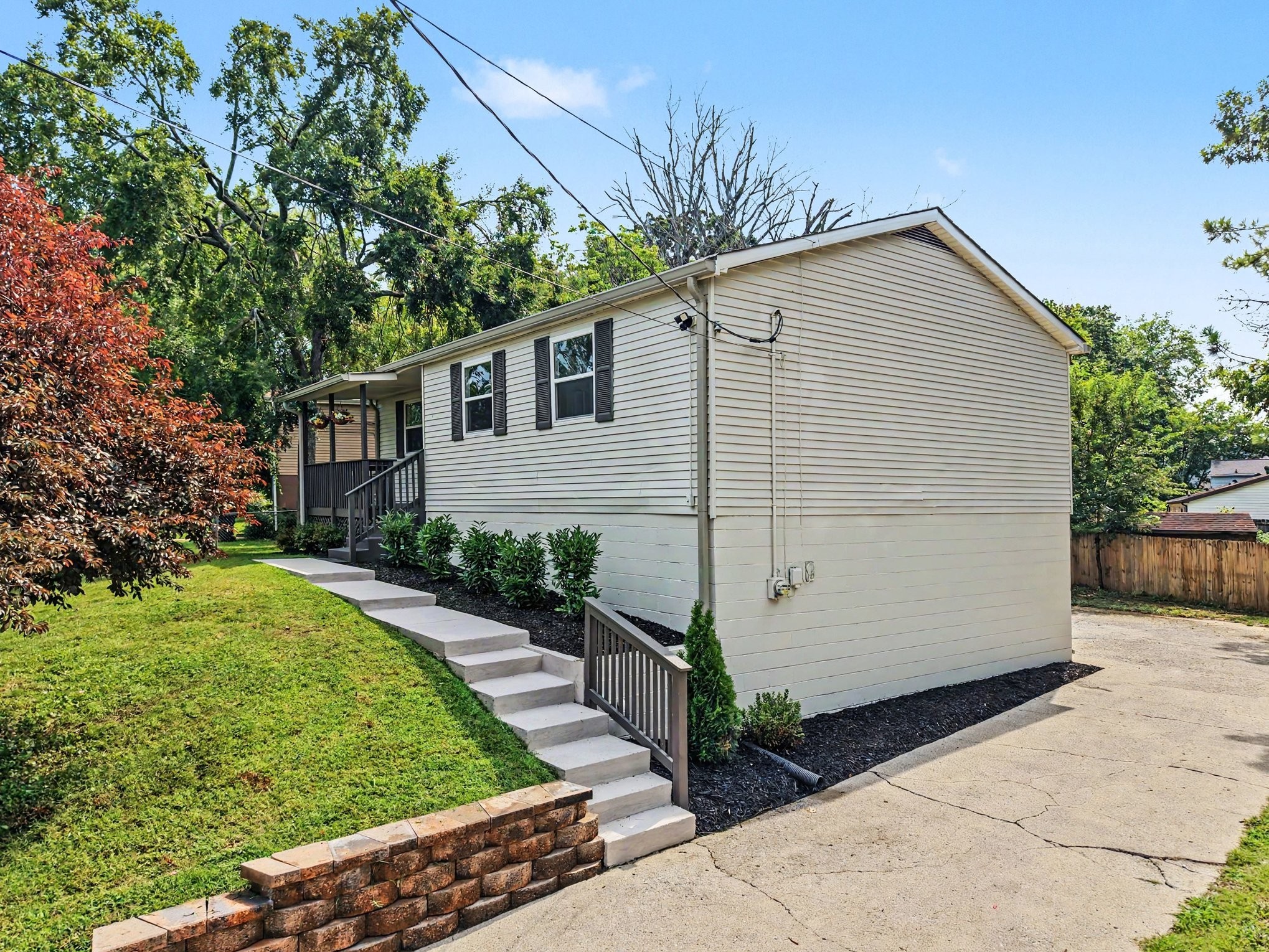 904 Mallow Dr, Madison, TN 37115