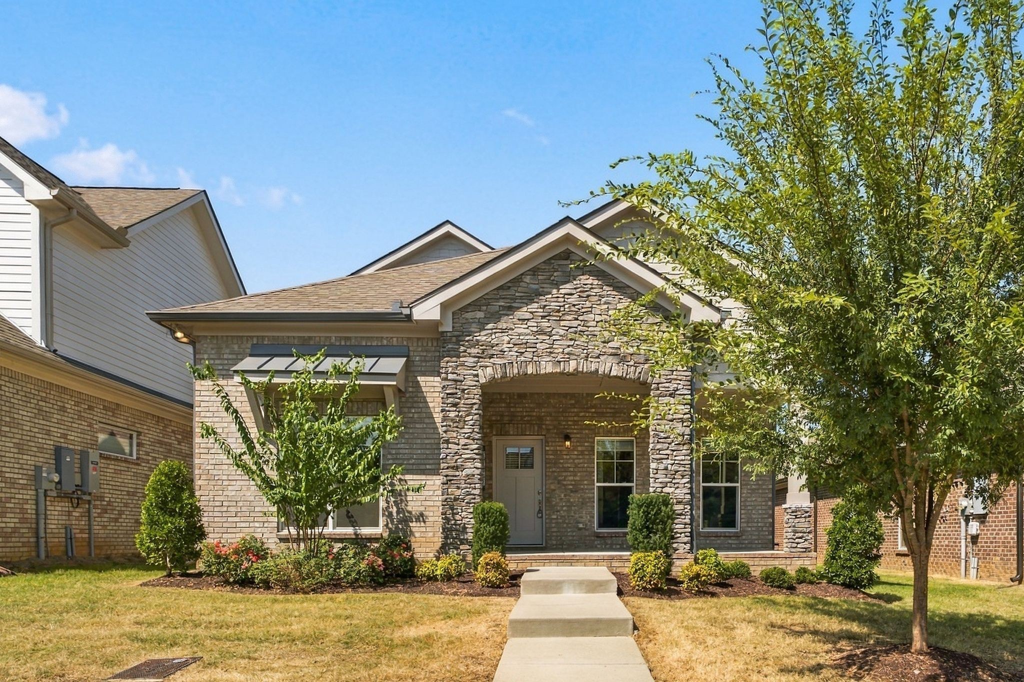 6023 Parkhaven Blvd, Hermitage, TN 37076