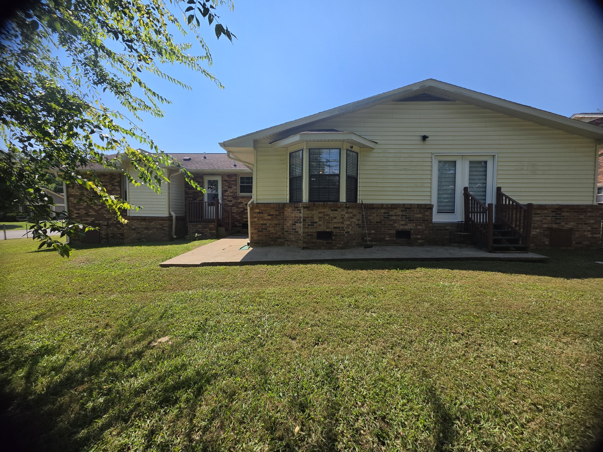 100 Shady View Dr, Hendersonville, TN 37075