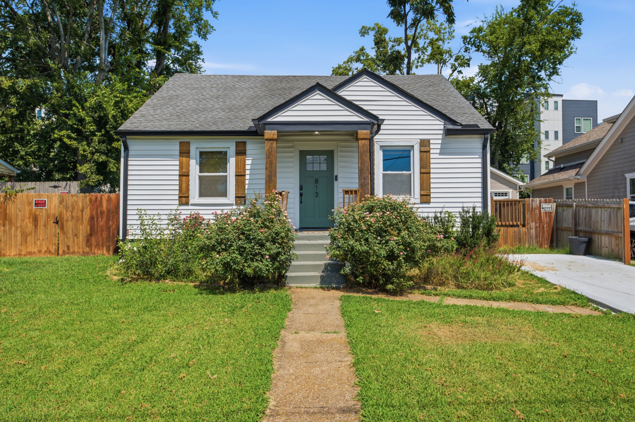 813 Chickasaw Ave, Nashville, TN 37207