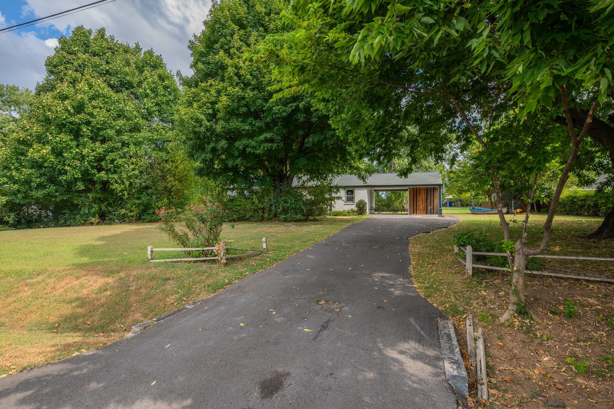 218 Imperial Dr, Nashville, TN 37210