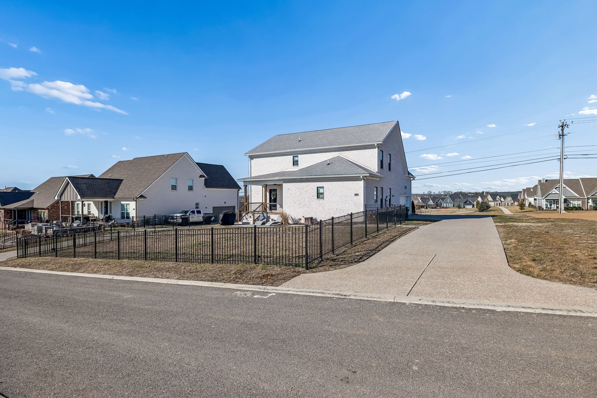 1109 Joe Martin Ln, Lebanon, TN 37087