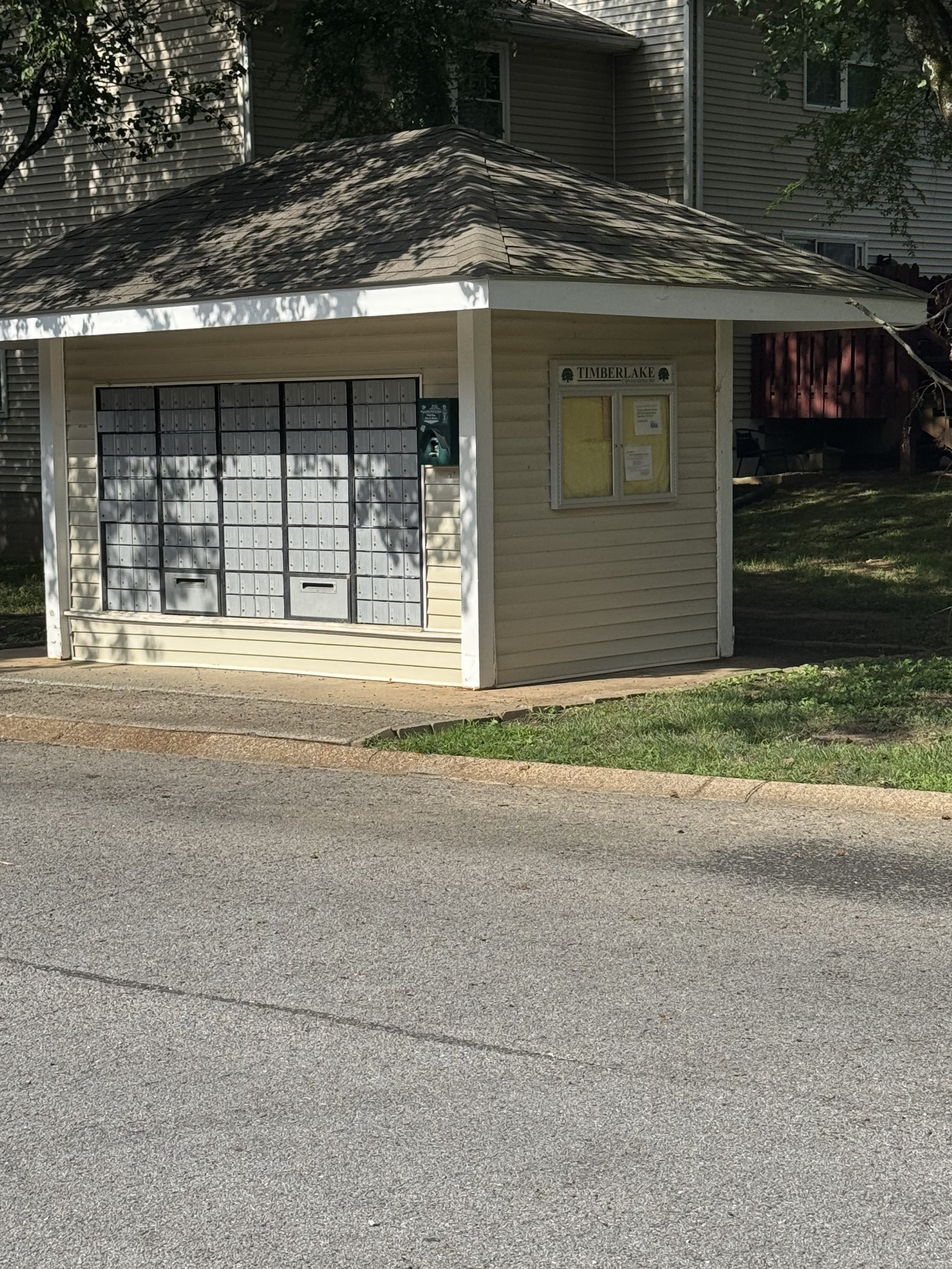 168 N Timber Dr, Nashville, TN 37214