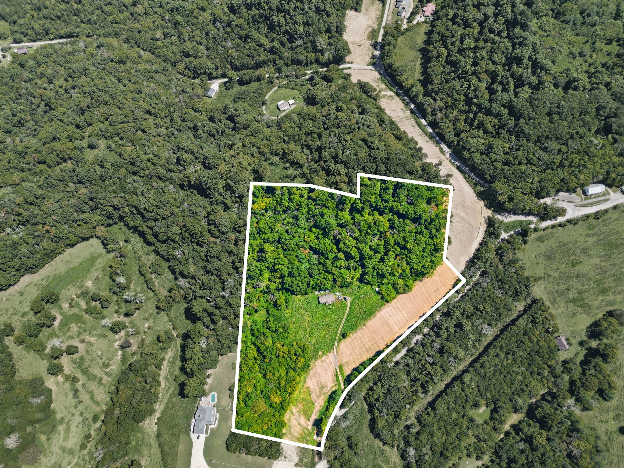 349 Young Branch Rd, Dixon Springs, TN 37057