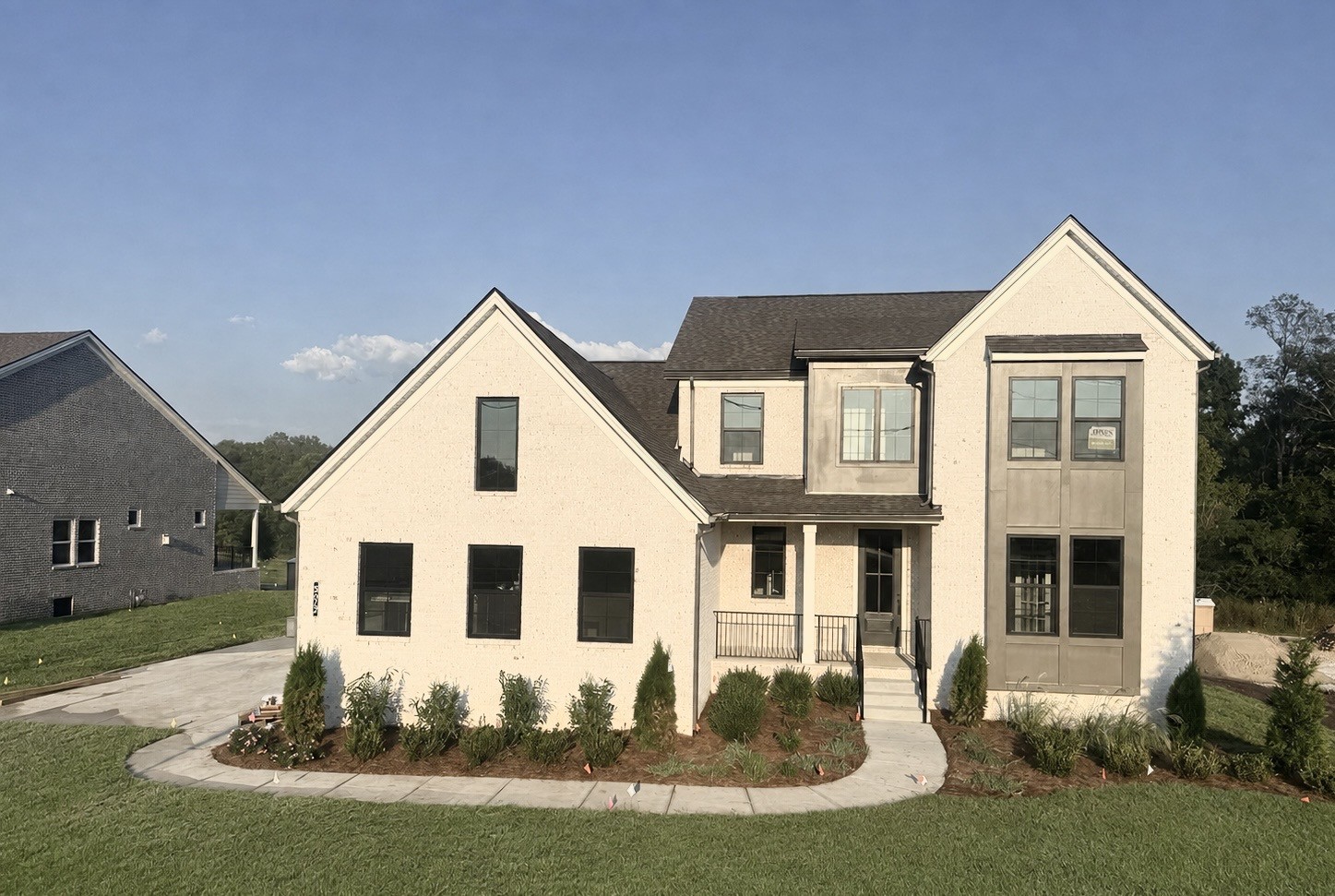 572 Baker Rd, Columbia, TN 38401