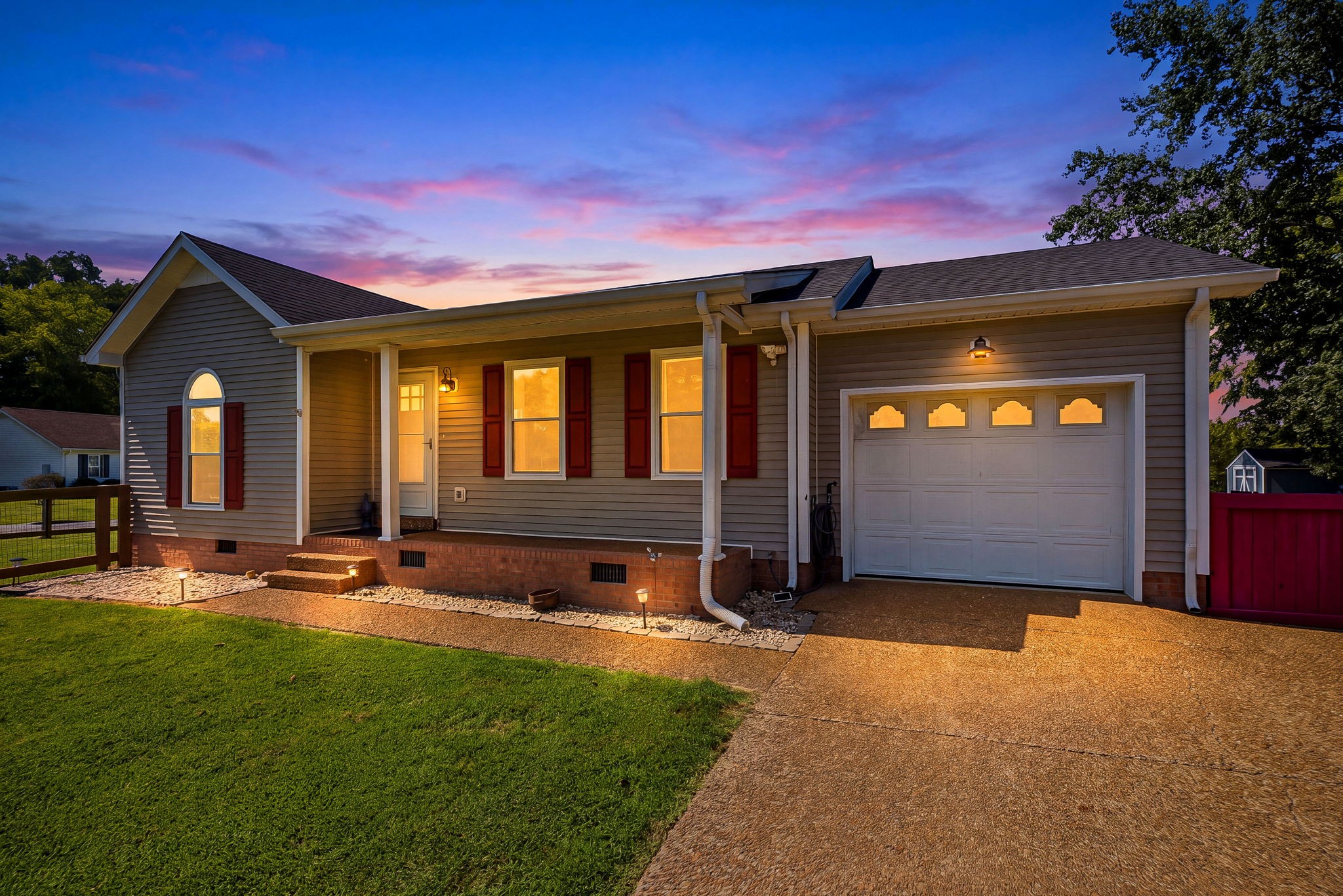 109 Bonnie Dr, Portland, TN 37148