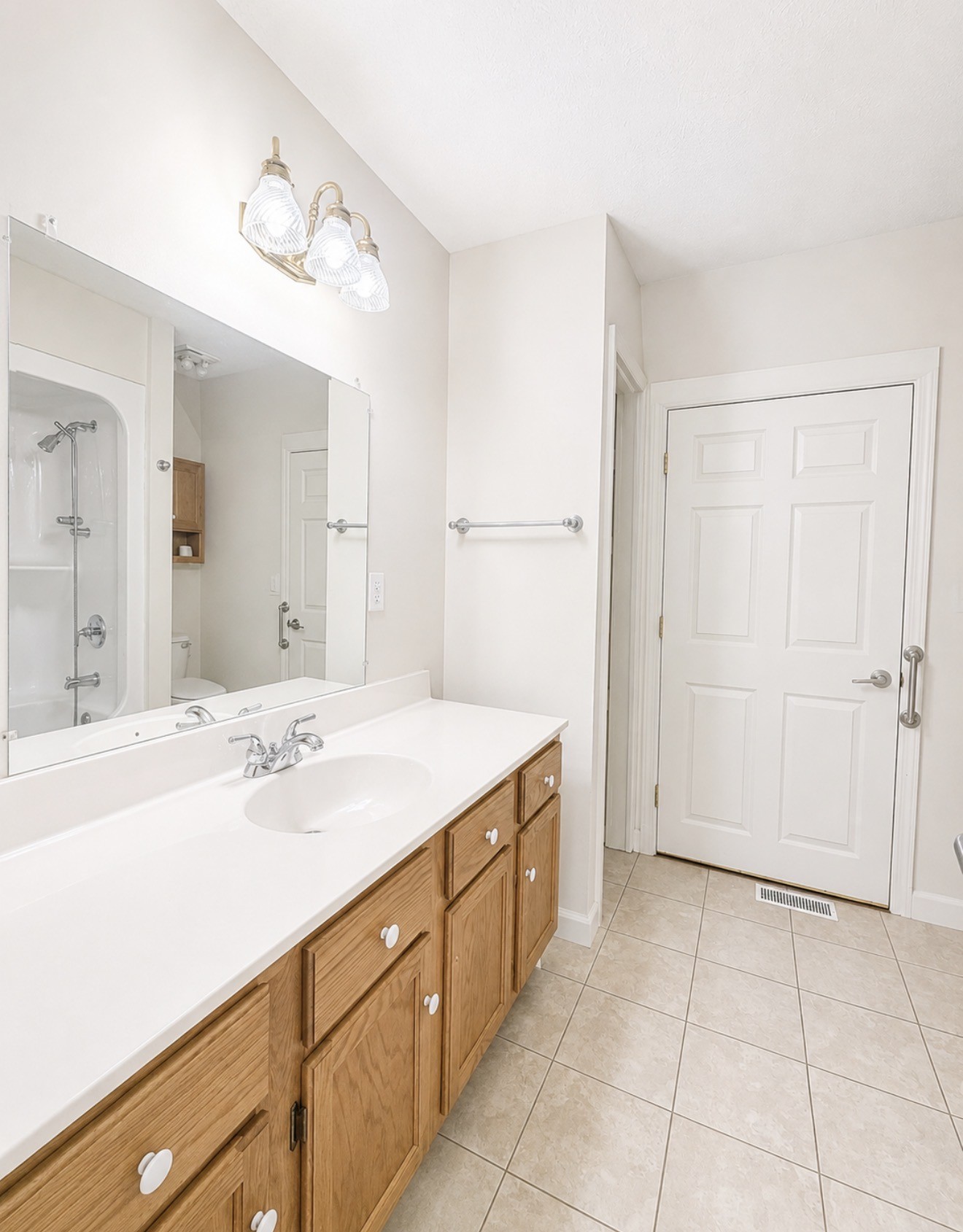 2118 Castelow Rd, Greenbrier, TN 37073