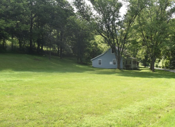 86 Dog Branch Rd S, Pleasant Shade, TN 37145