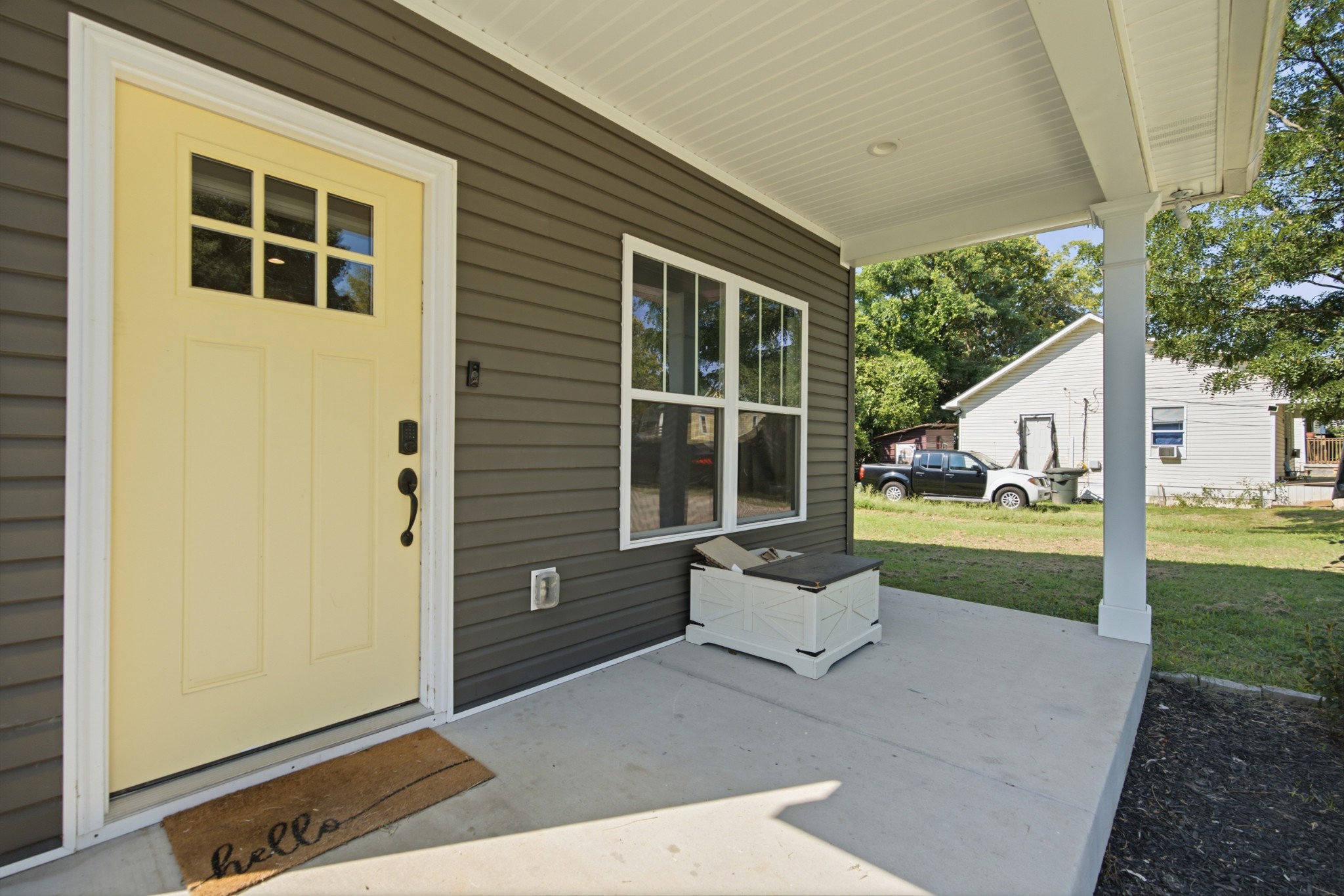 201 16th Ave E, Springfield, TN 37172