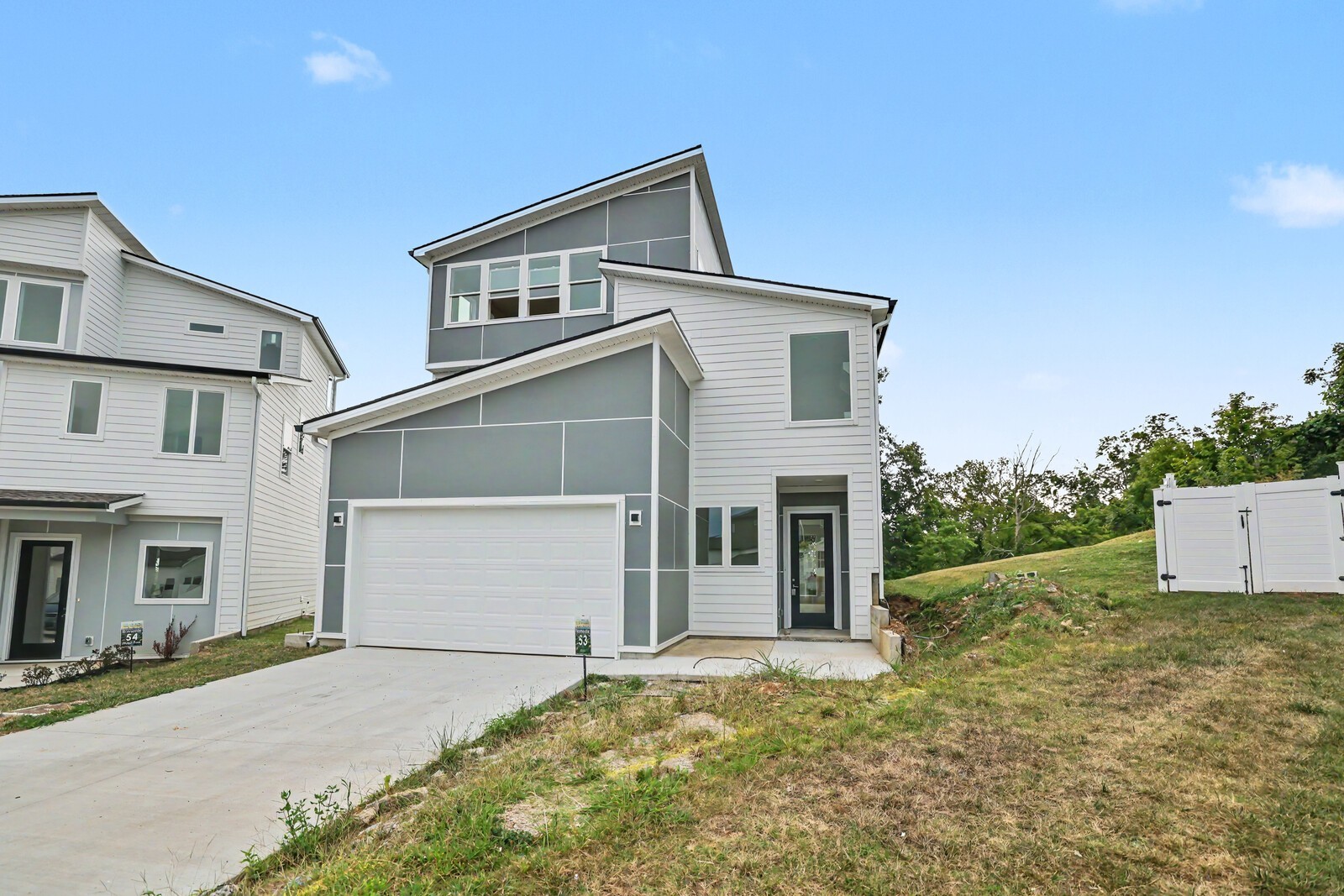 213 Walnutwood Ln, Nashville, TN 37211
