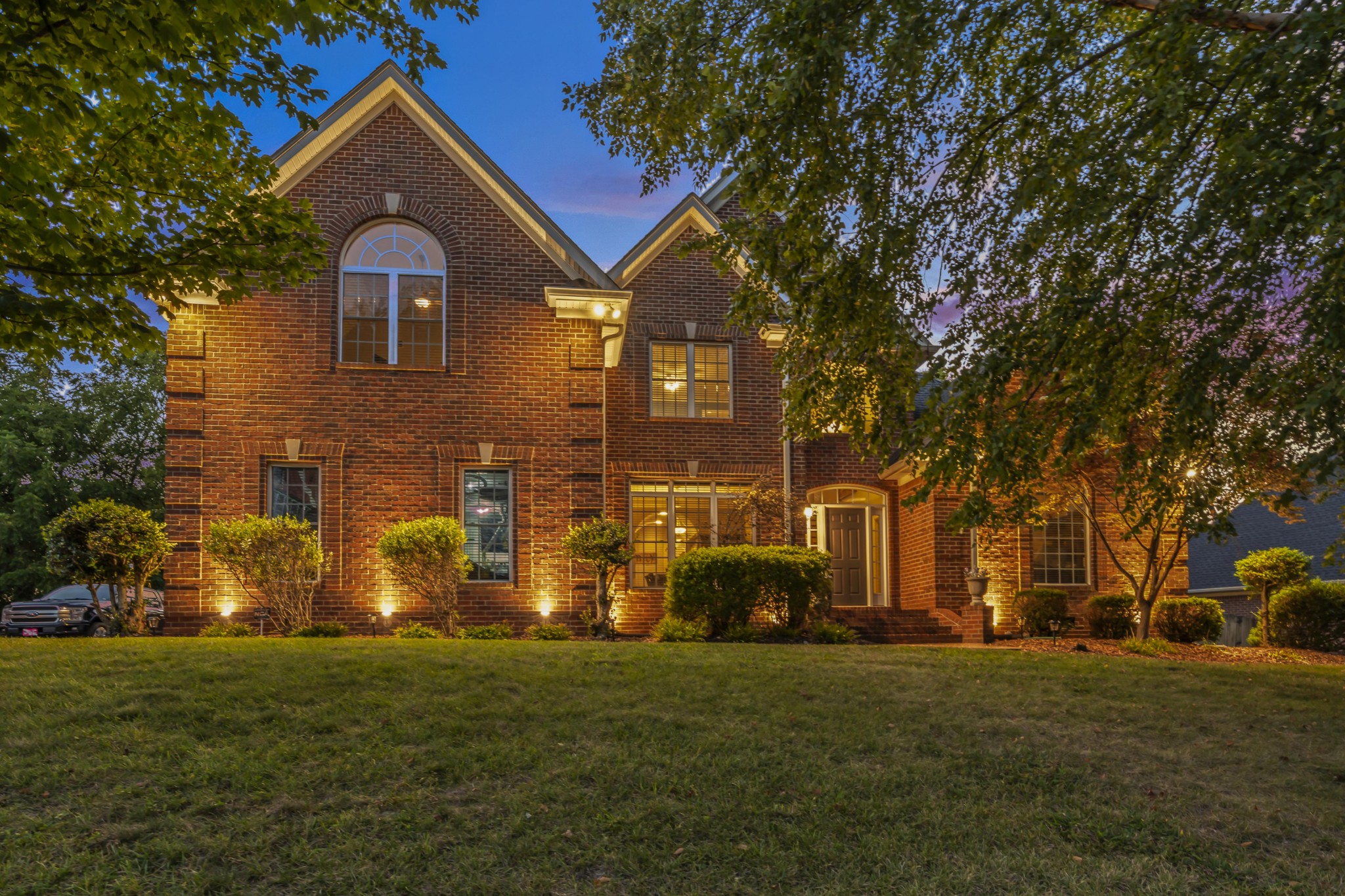 285 Page Dr, Mount Juliet, TN 37122