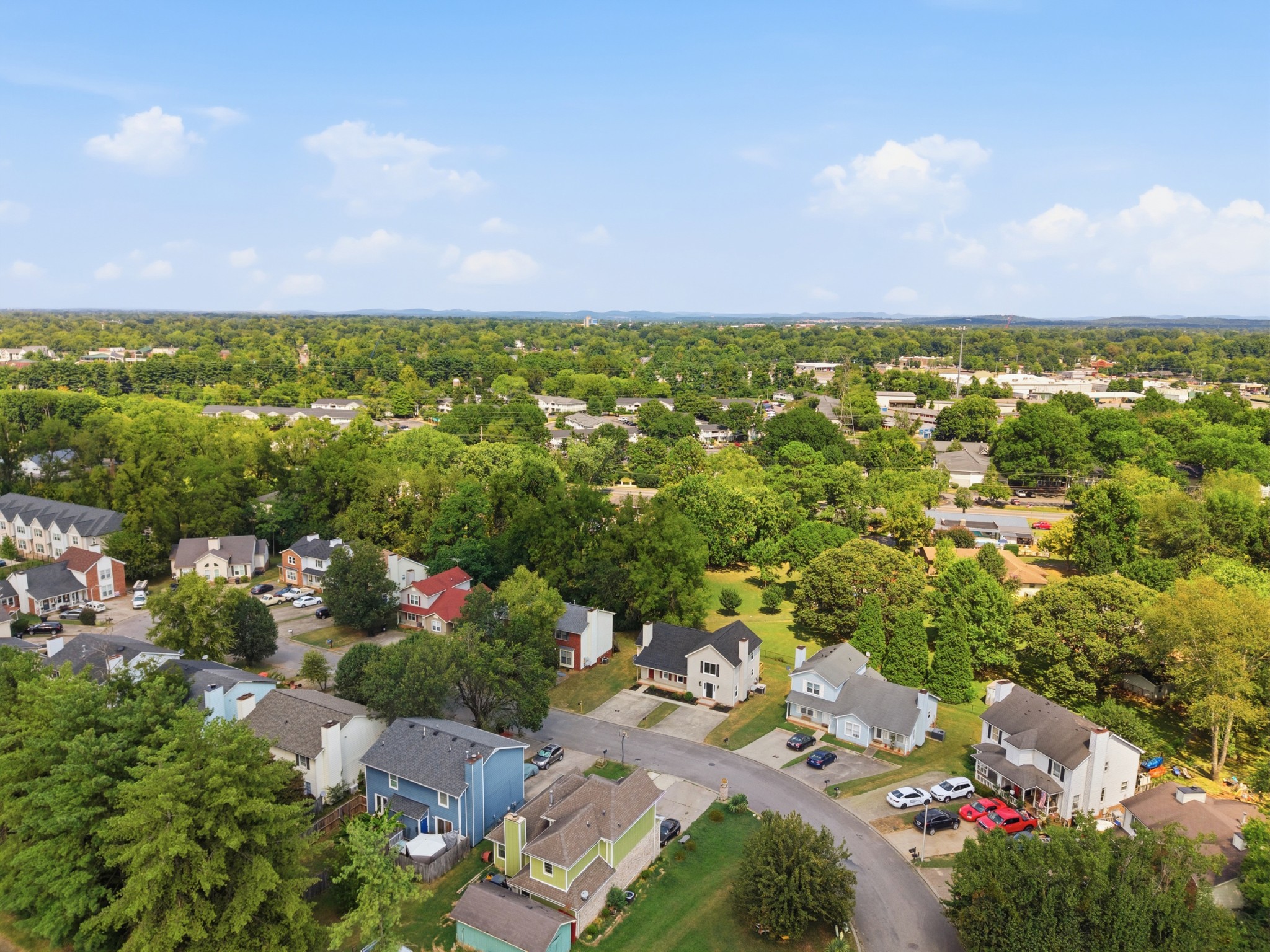 1033 Silver Point Dr, Murfreesboro, TN 37130