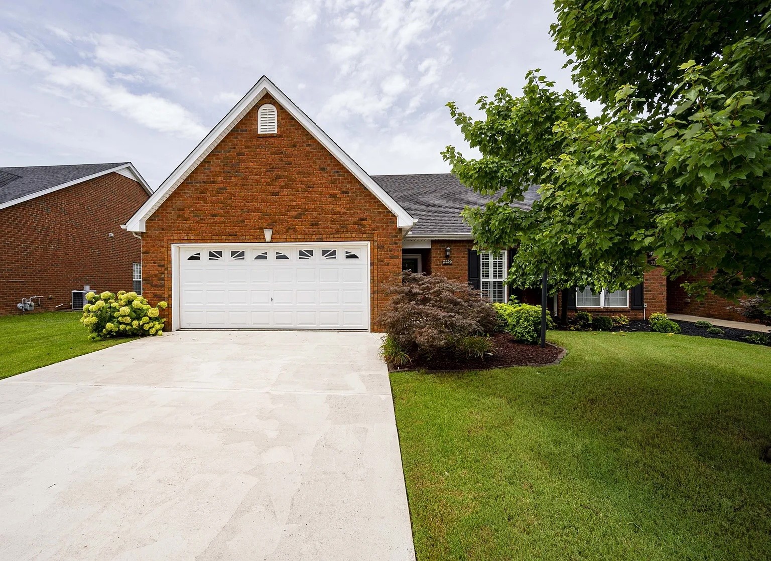 3354 Berryside Dr, Murfreesboro, TN 37128