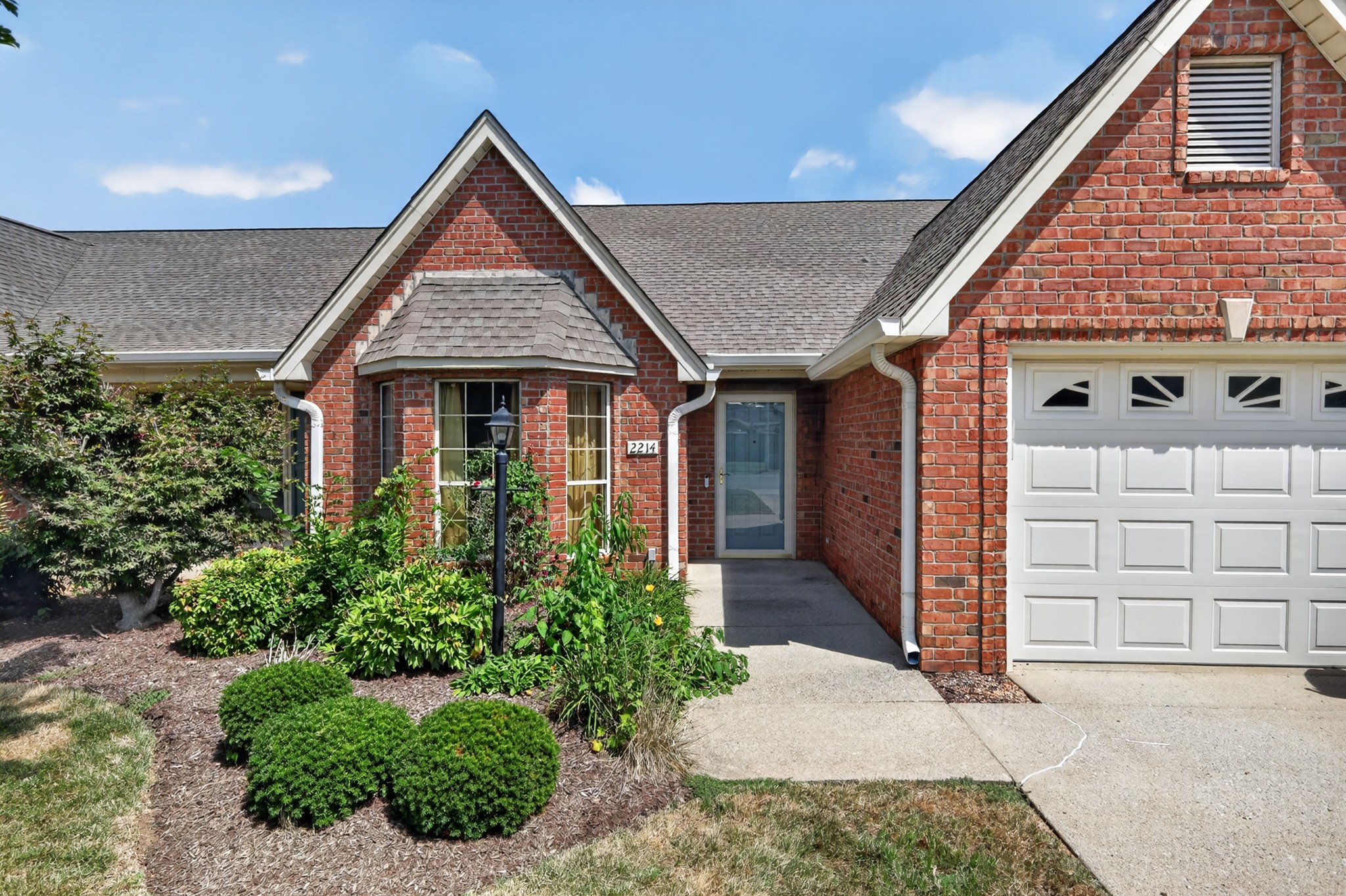 2214 River Rock Xing, Murfreesboro, TN 37128