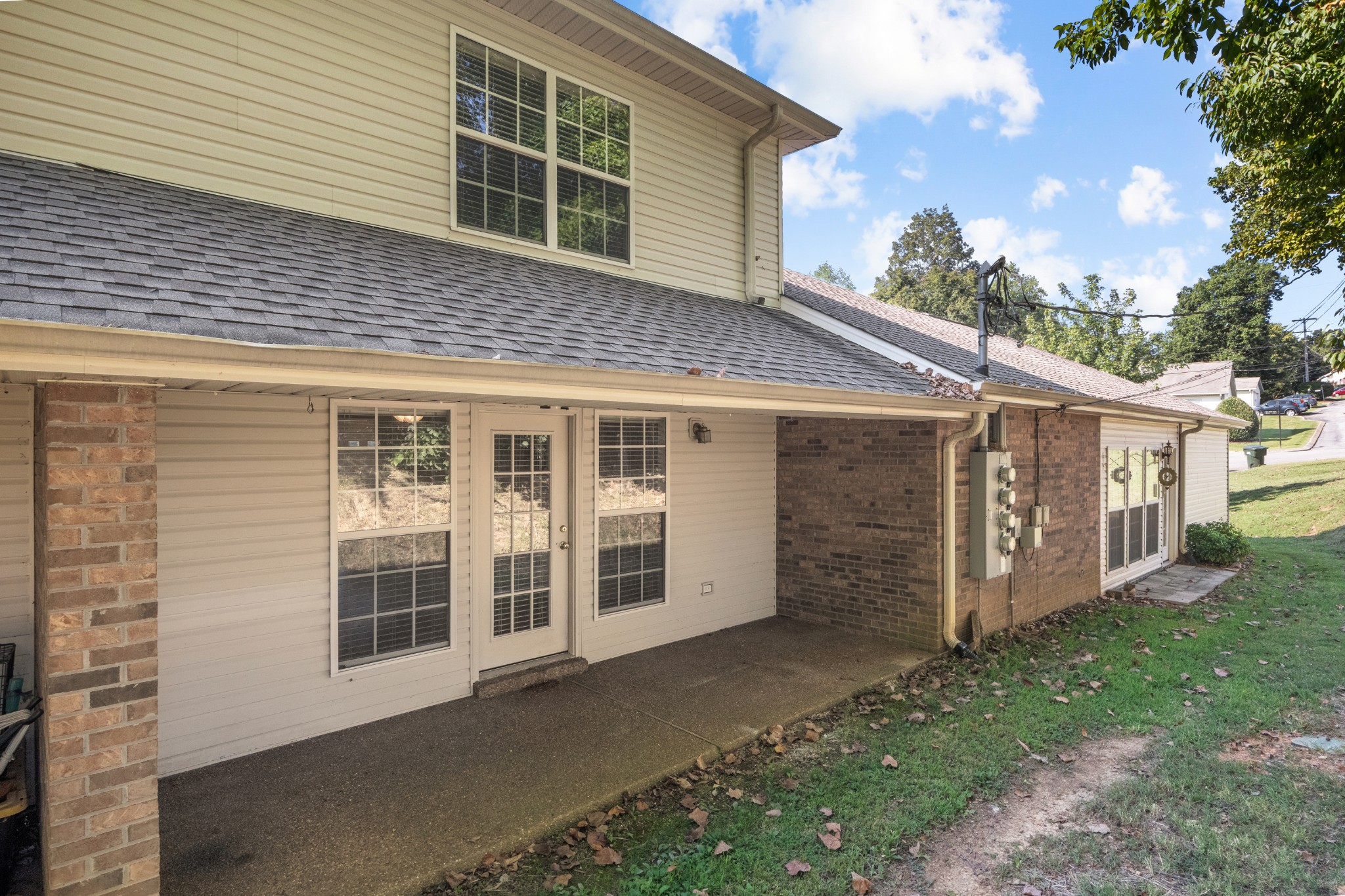 111 Eastdale Ln, Dickson, TN 37055