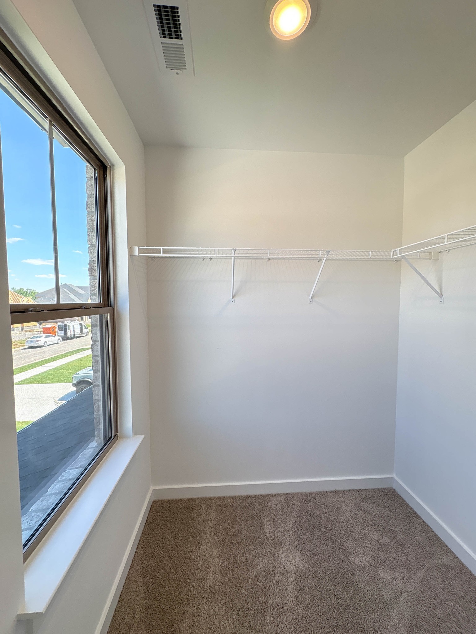 112 Harlinsdale Blvd, Gallatin, TN 37066