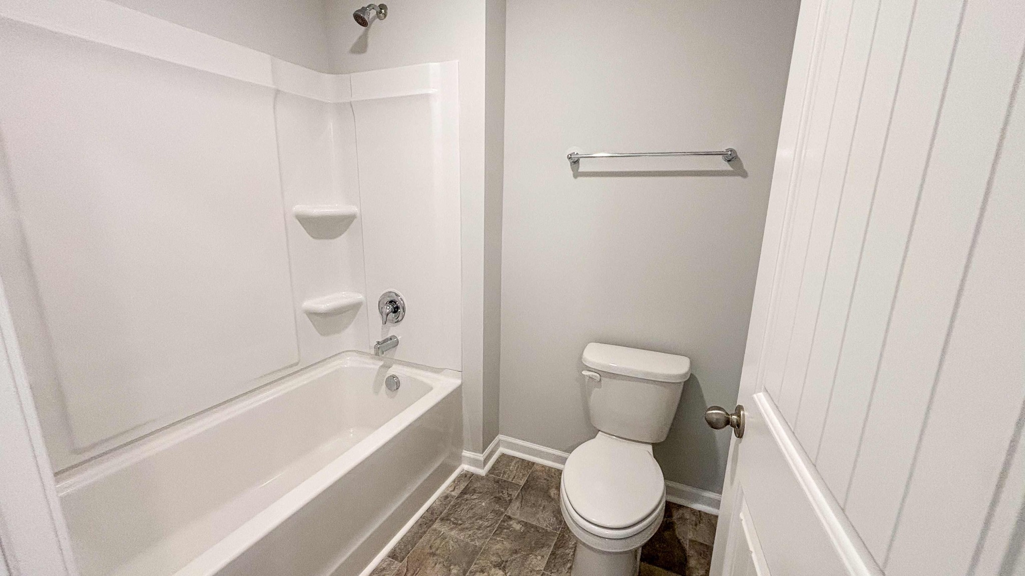 4020 Red Hawk Rd, Columbia, TN 38401