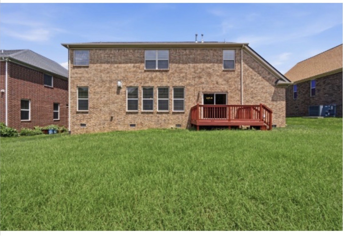 410 Valley Spring Dr, Mount Juliet, TN 37122