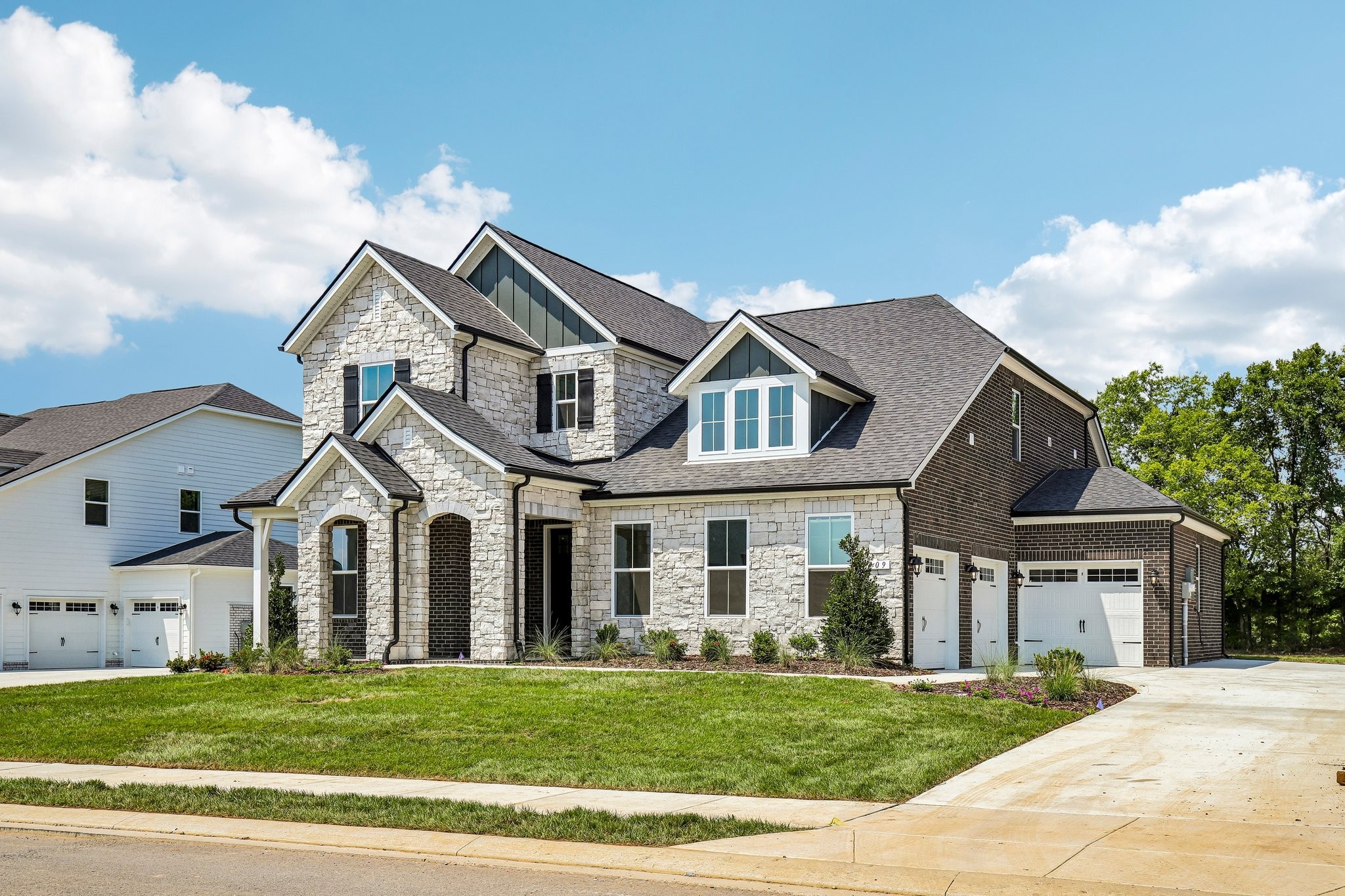 409 Baronswood Dr, Nolensville, TN 37135