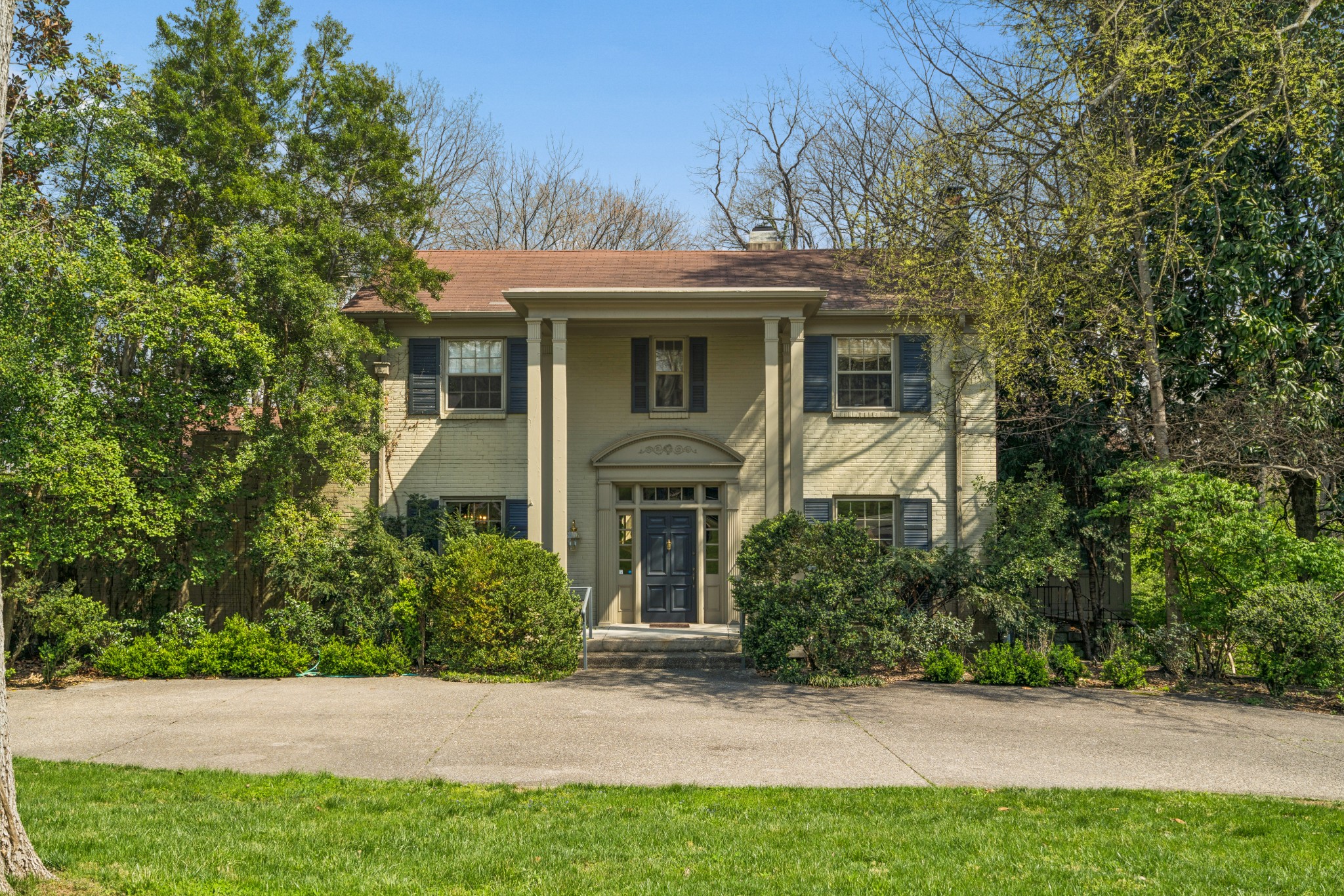 4216 Estes Rd, Nashville, TN 37215