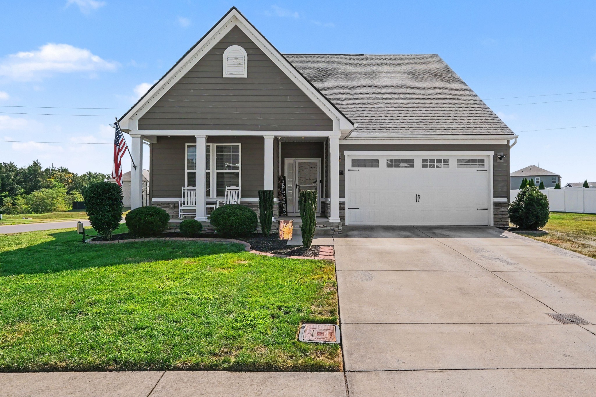 801 Raintree Dr, Smyrna, TN 37167