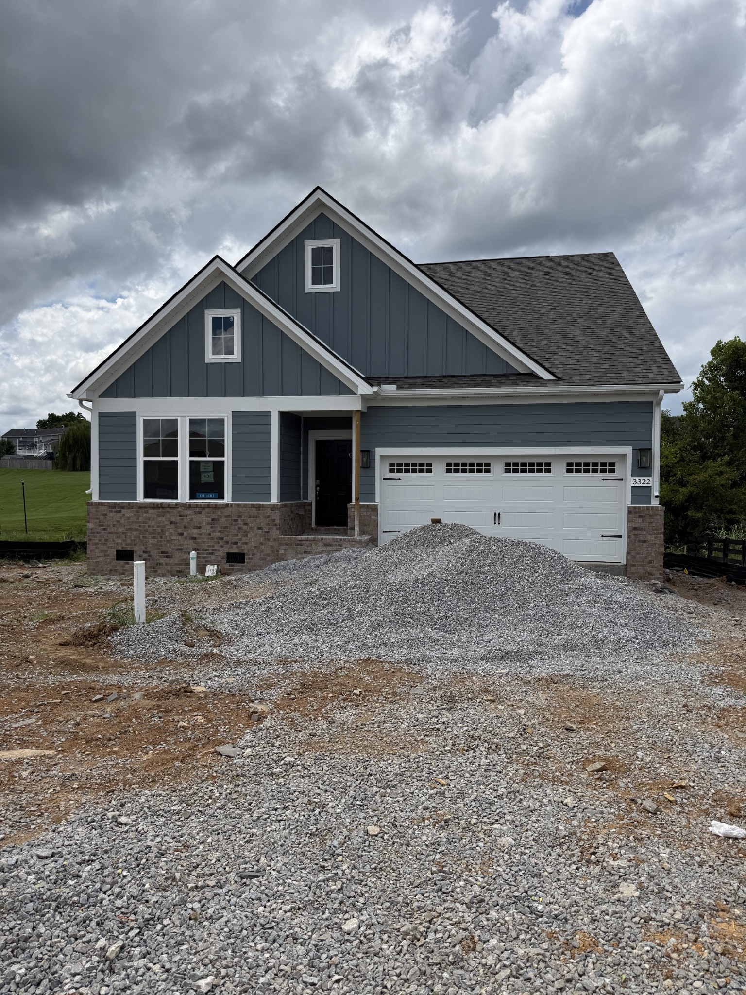 3322 Parmenter St, Columbia, TN 38401
