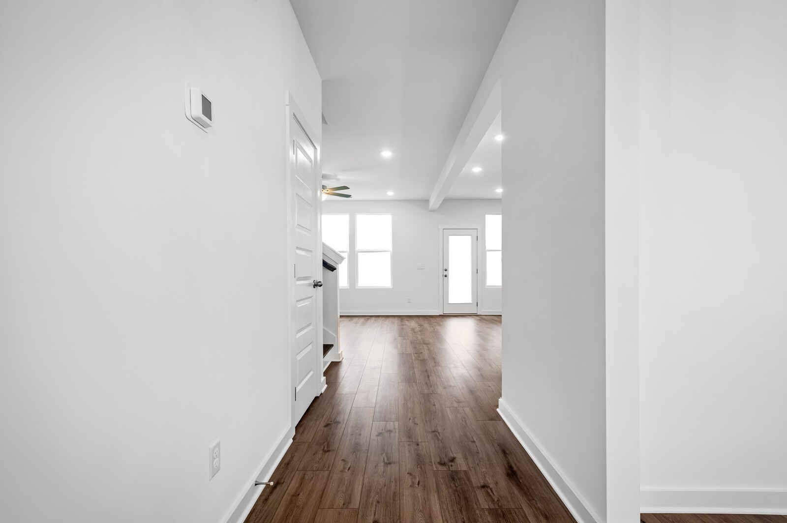 8008 Netterfield Dr, White House, TN 37188