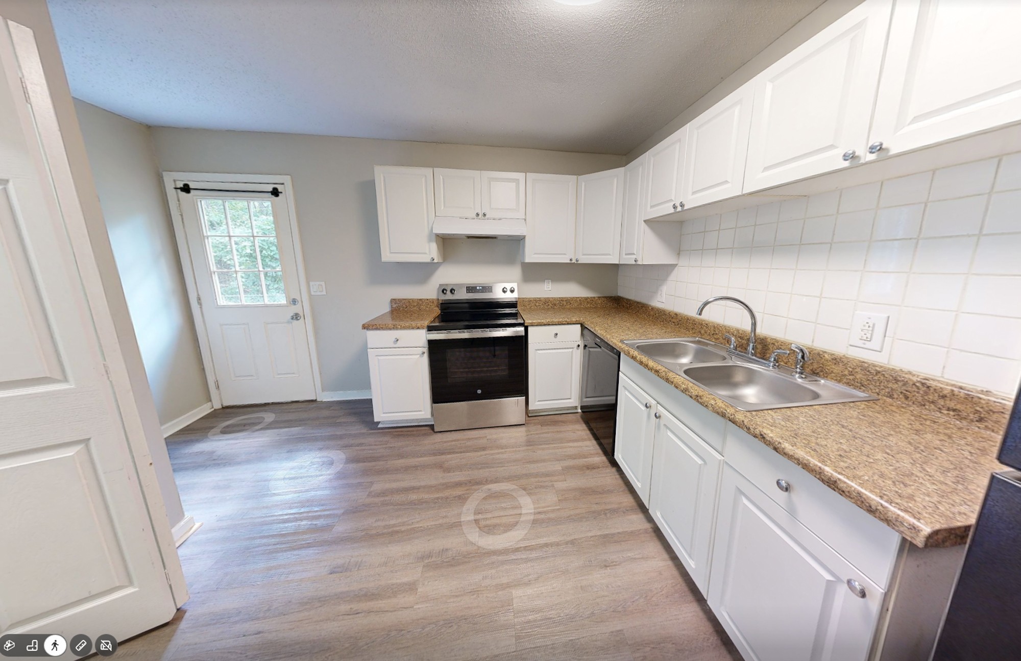 856 Heritage Trl, Hermitage, TN 37076