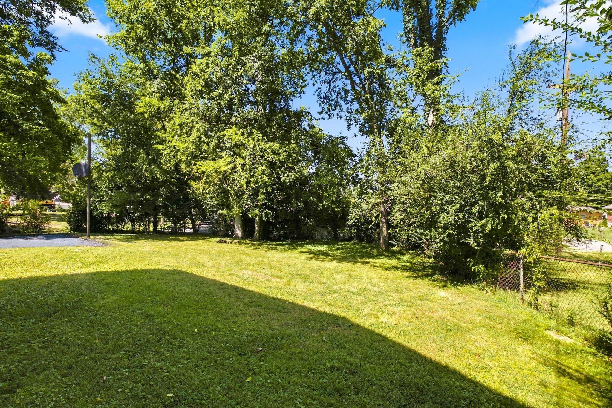 127 Veebelt Dr, Hendersonville, TN 37075