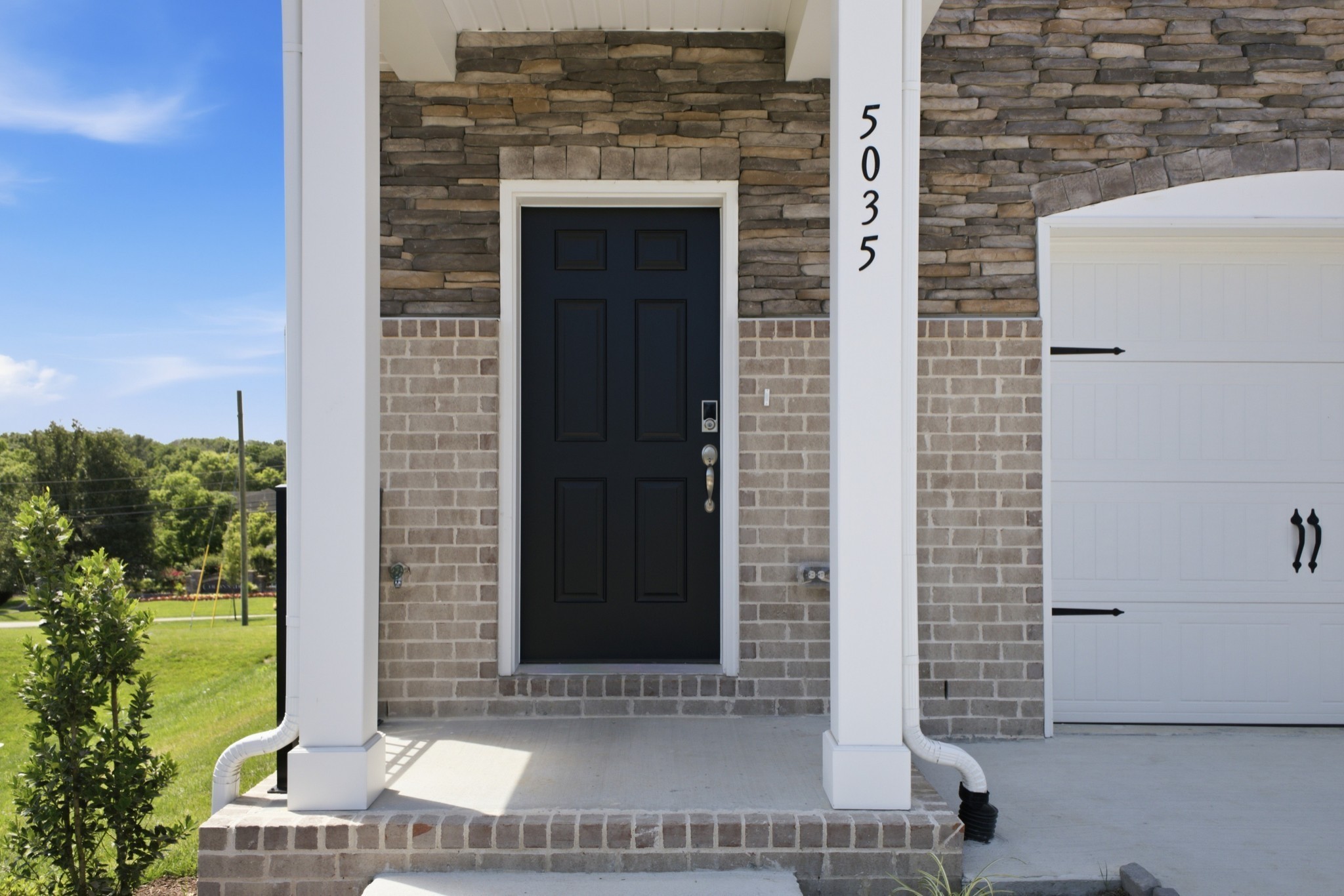 5035 Dayflower Dr, Hermitage, TN 37076