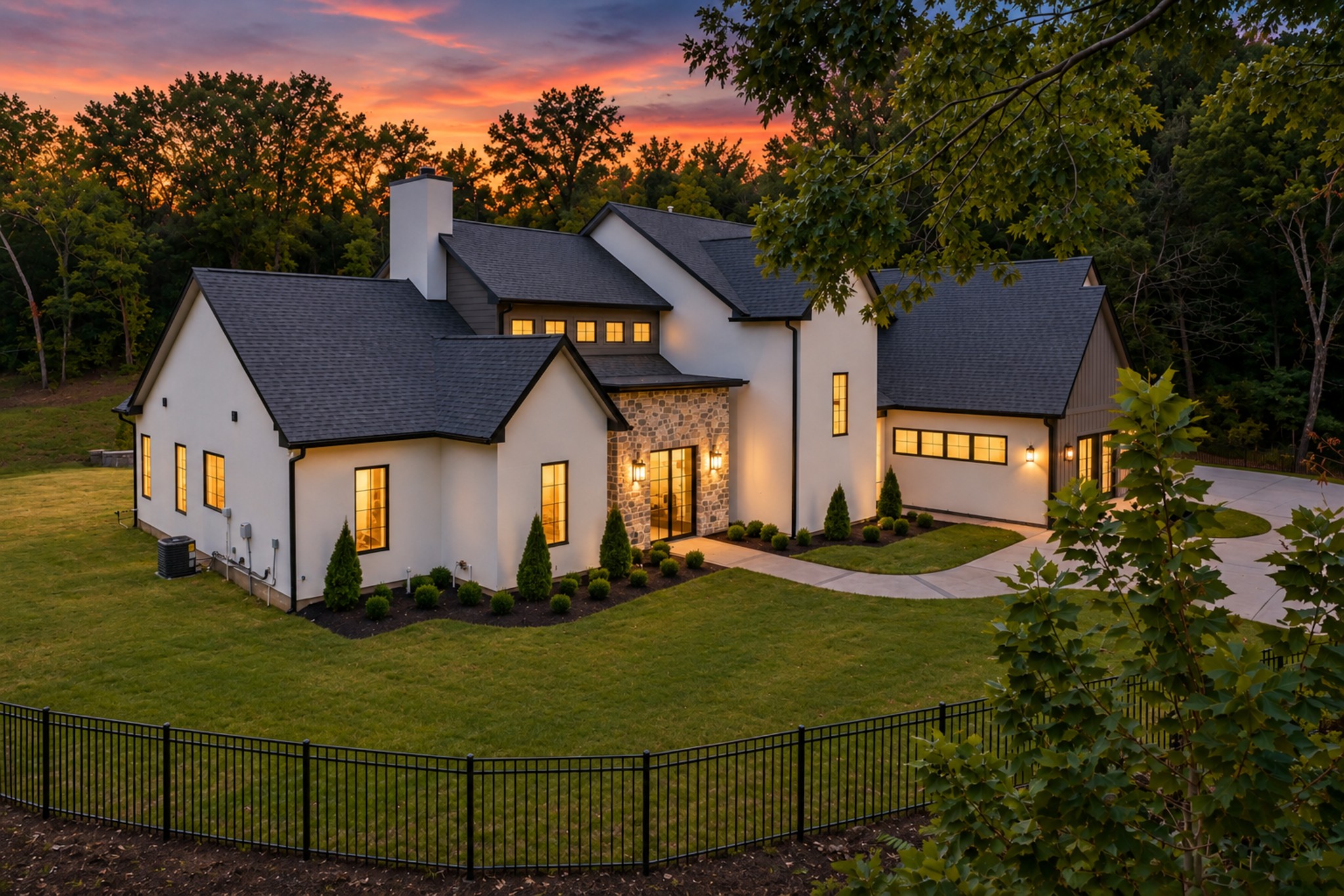 631 Hunters Trl, Nashville, TN 37209
