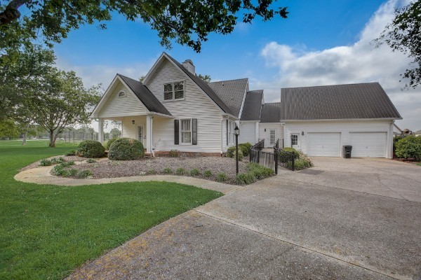 4205 Mccown Way, Murfreesboro, TN 37127
