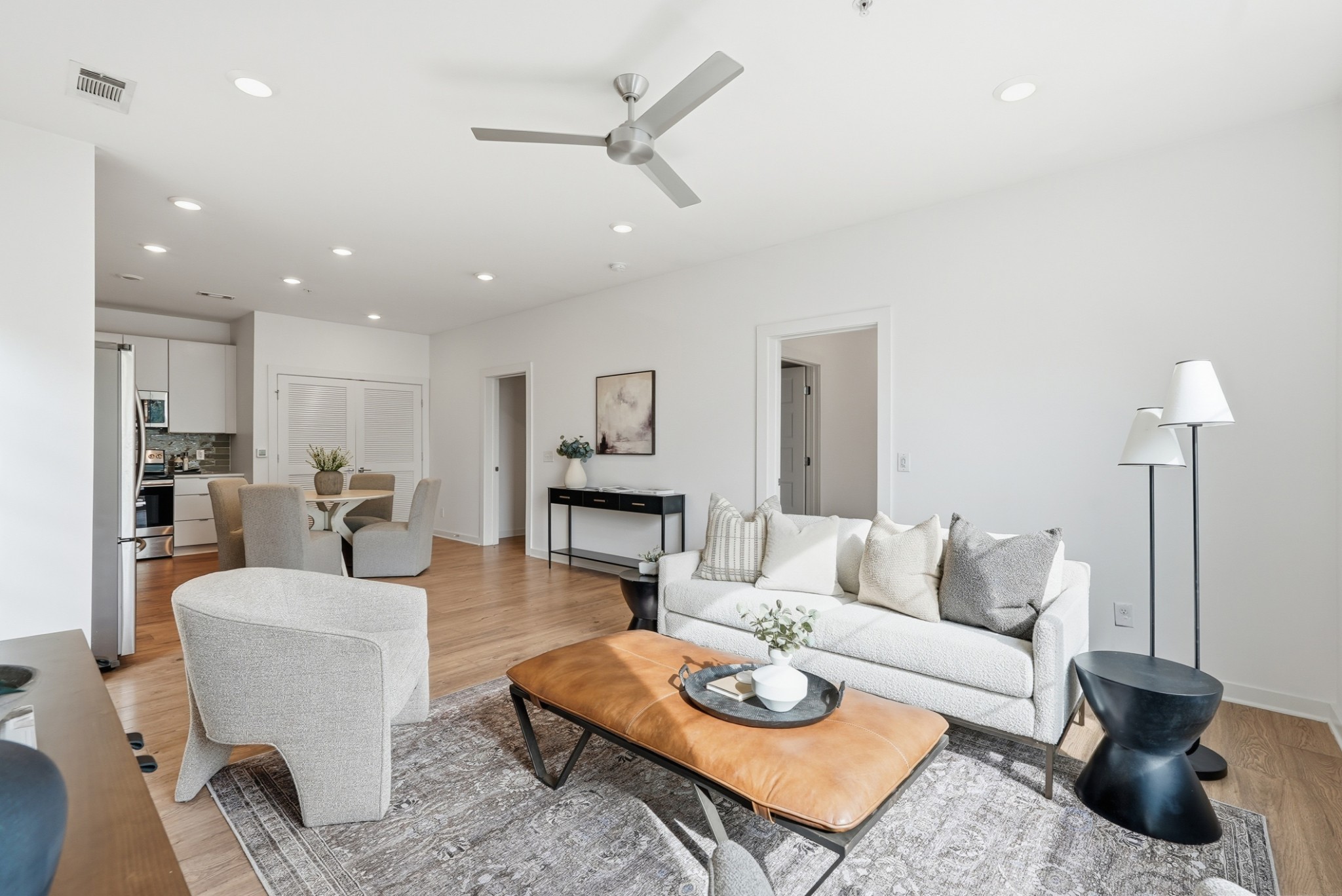 1402 Pillow St #207, Nashville, TN 37203