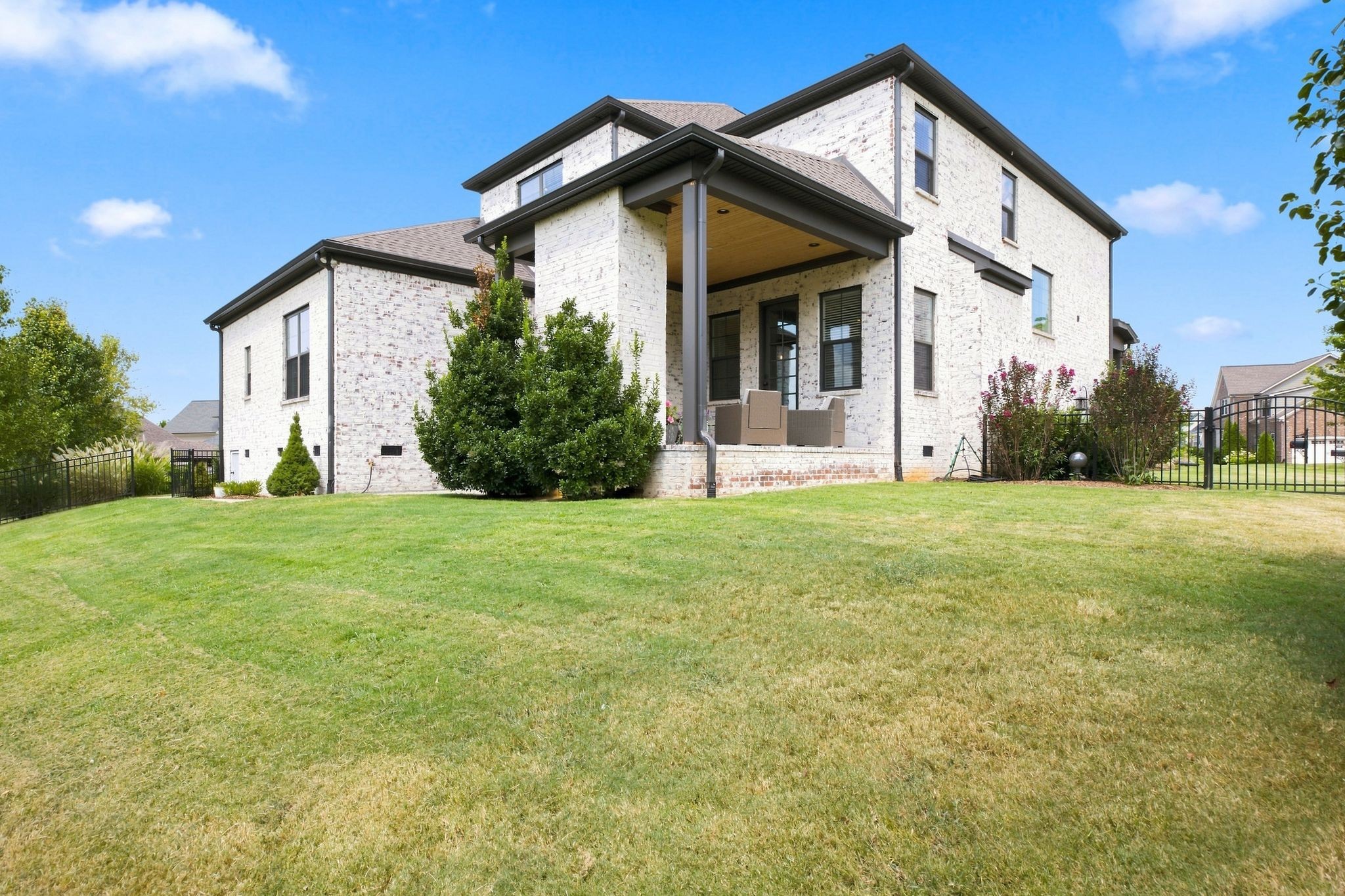 736 Orange Blossom Ct, Murfreesboro, TN 37130