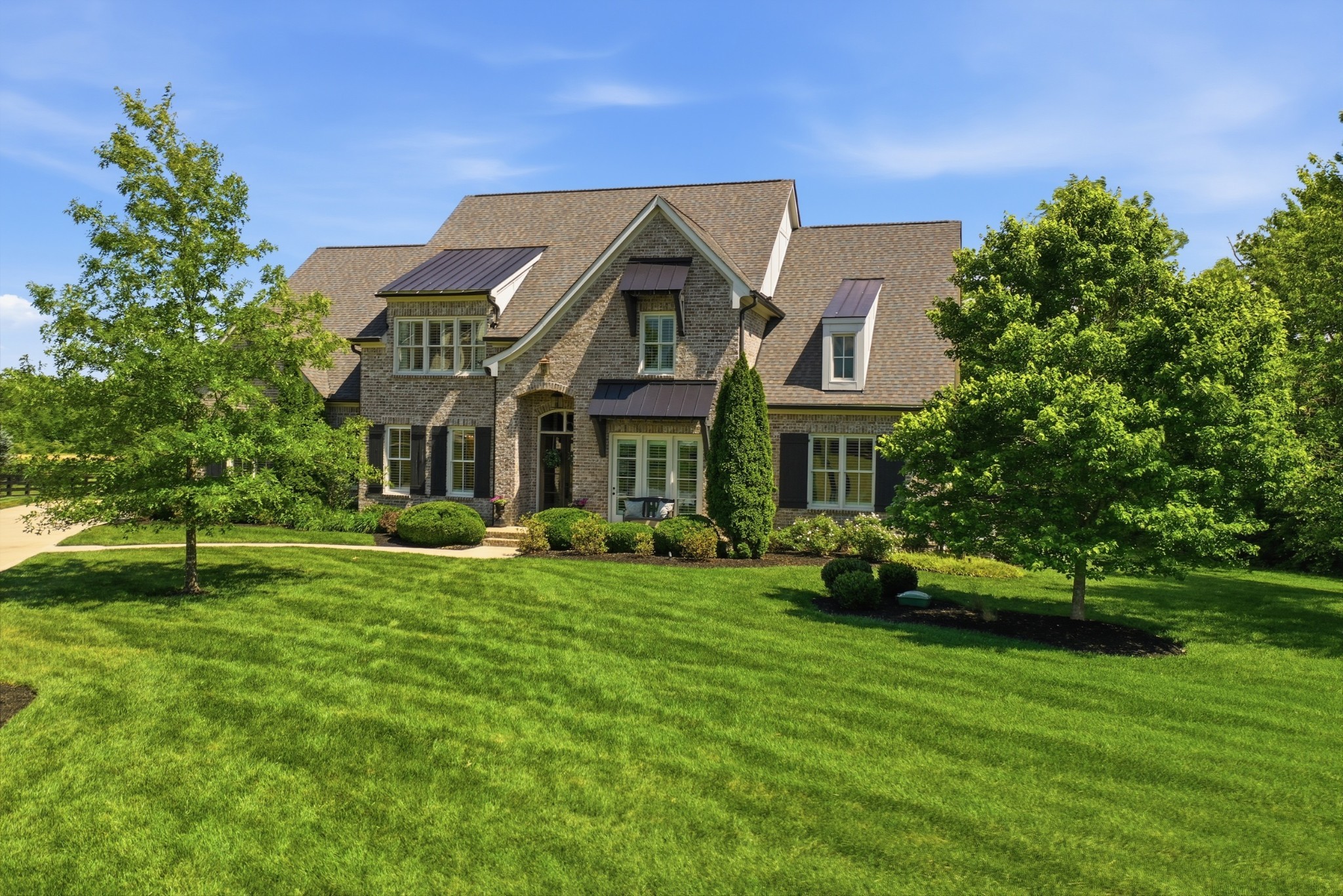 1045 Buena Vista Dr, Franklin, TN 37069