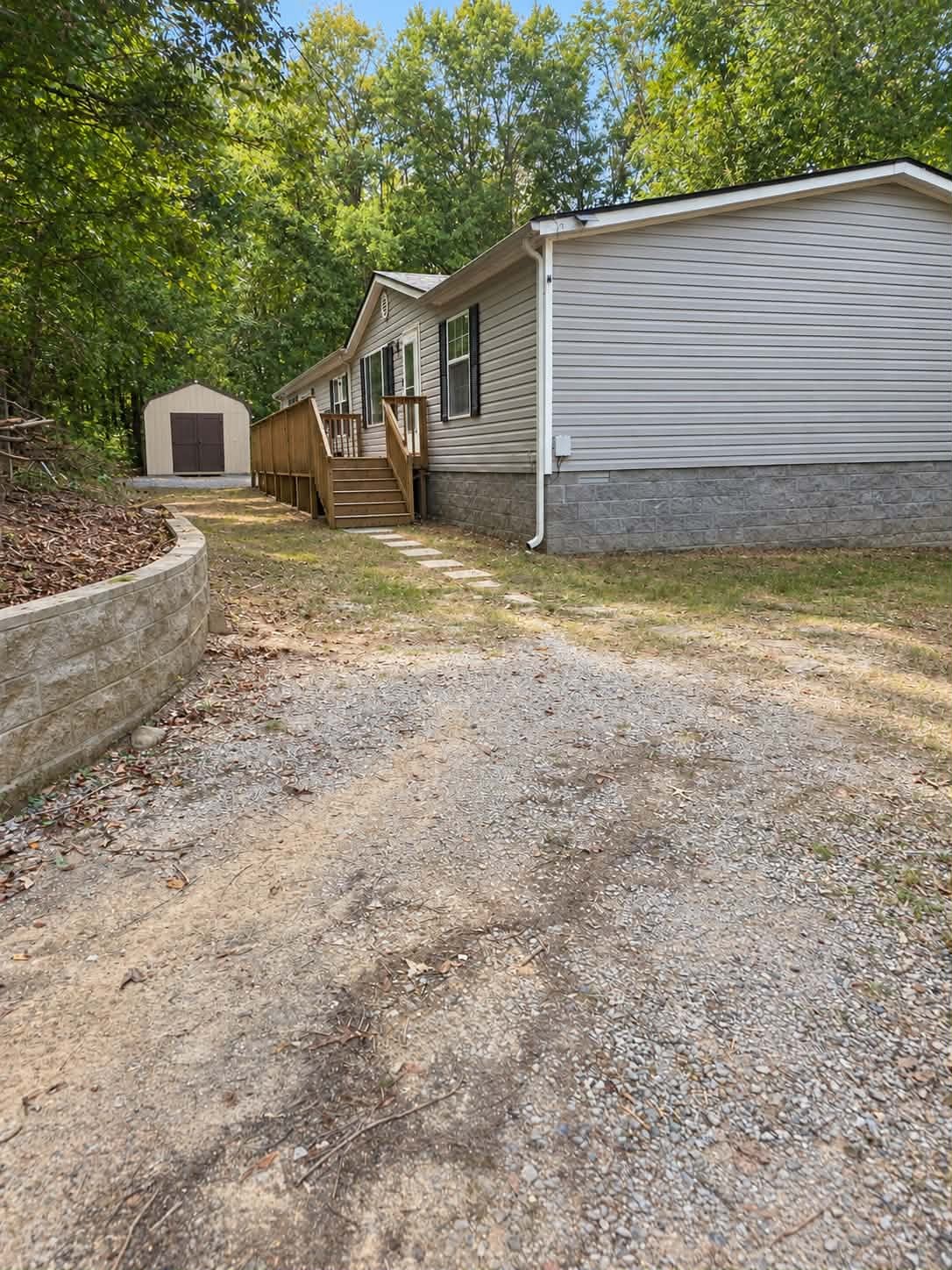 1185 Raney Hill Rd, Dickson, TN 37055