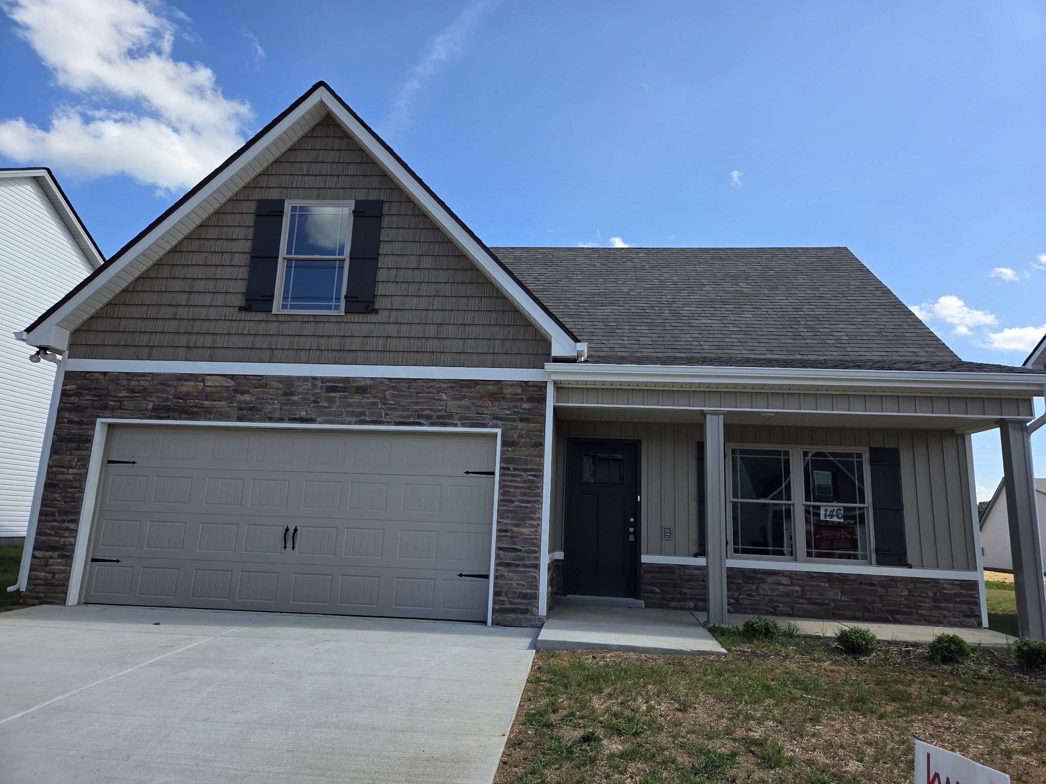 2914 Valley Farms Dr, Christiana, TN 37037