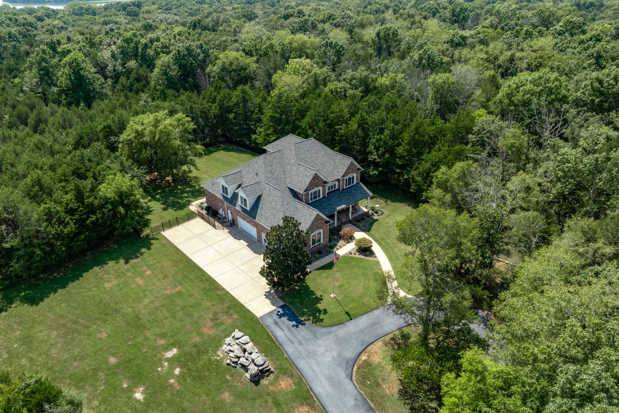 2850 Rockdale Fellowship Rd, Mount Juliet, TN 37122