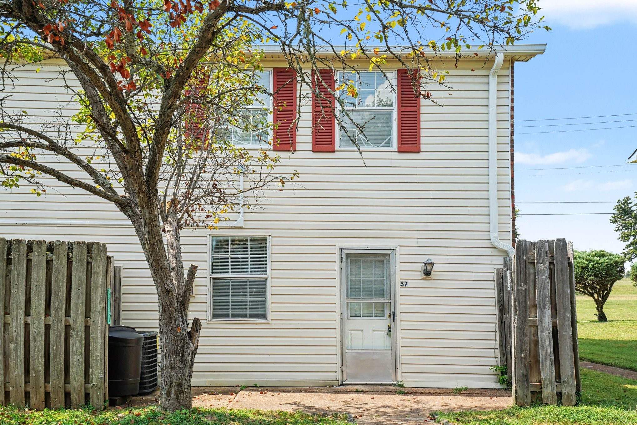 1301 Neelys Bend Rd #37, Madison, TN 37115